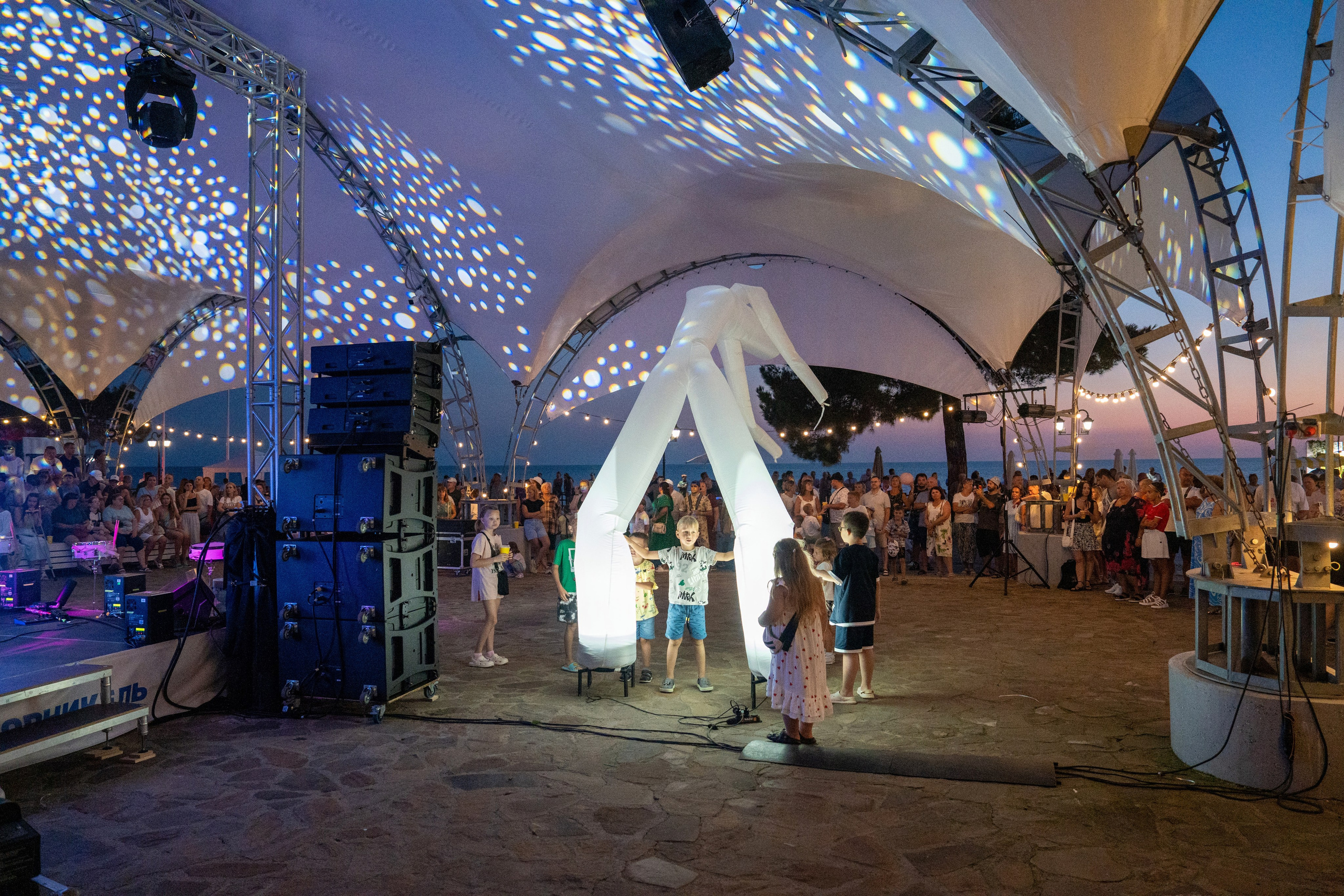 Норникель 90 лет празднование Дня Рождения в санатории Заполярье. Репортажный фотограф в Красной Поляне и Сочи Павлюченко Екатерина