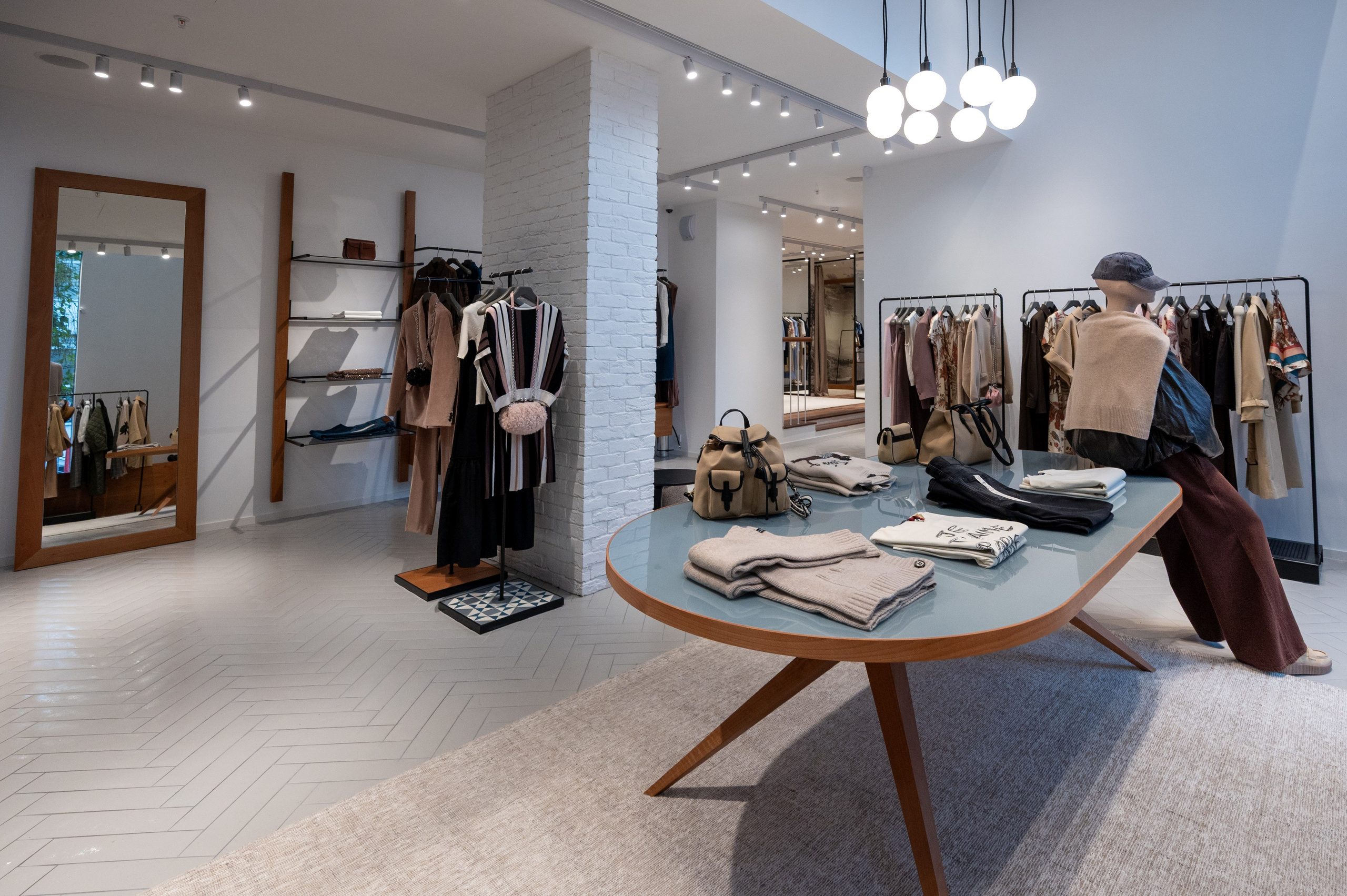 MaxMara Геленджик. Репортажный фотограф в Красной Поляне и Сочи Павлюченко Екатерина