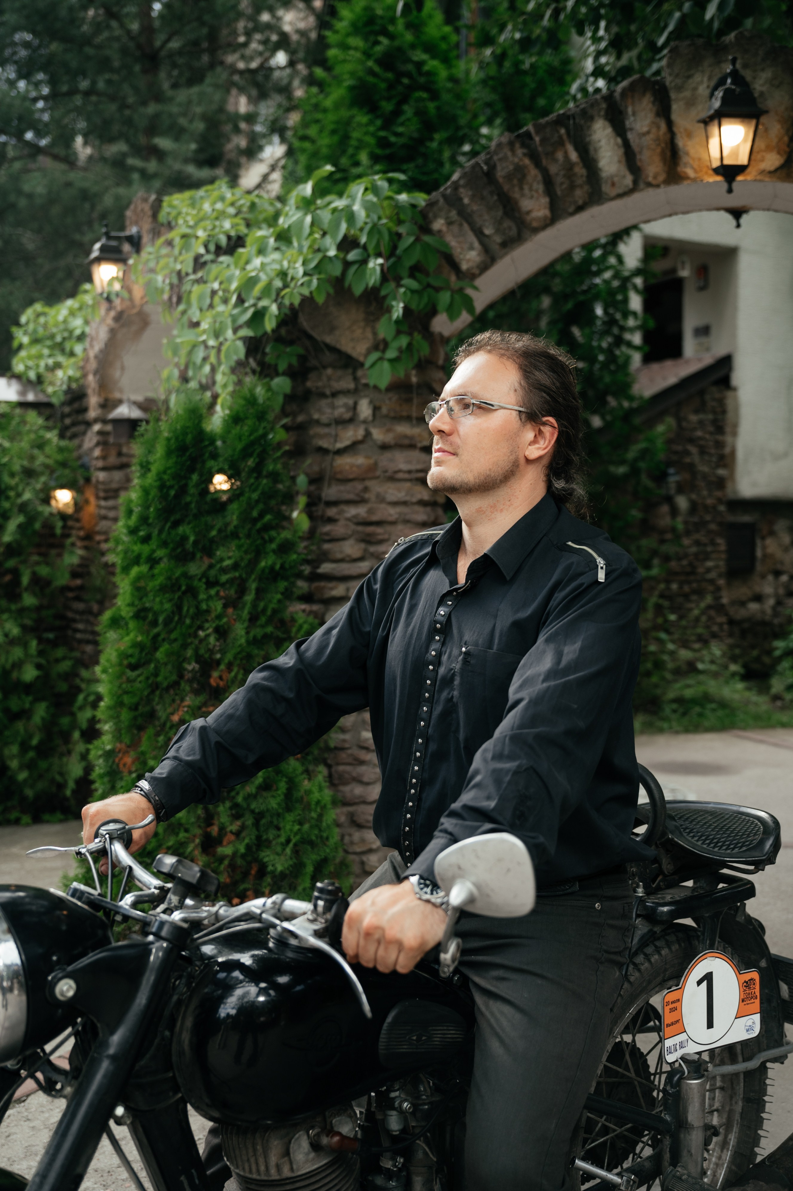 Никита и Фаина. Свадебный и студийный фотограф Ирина Котикова