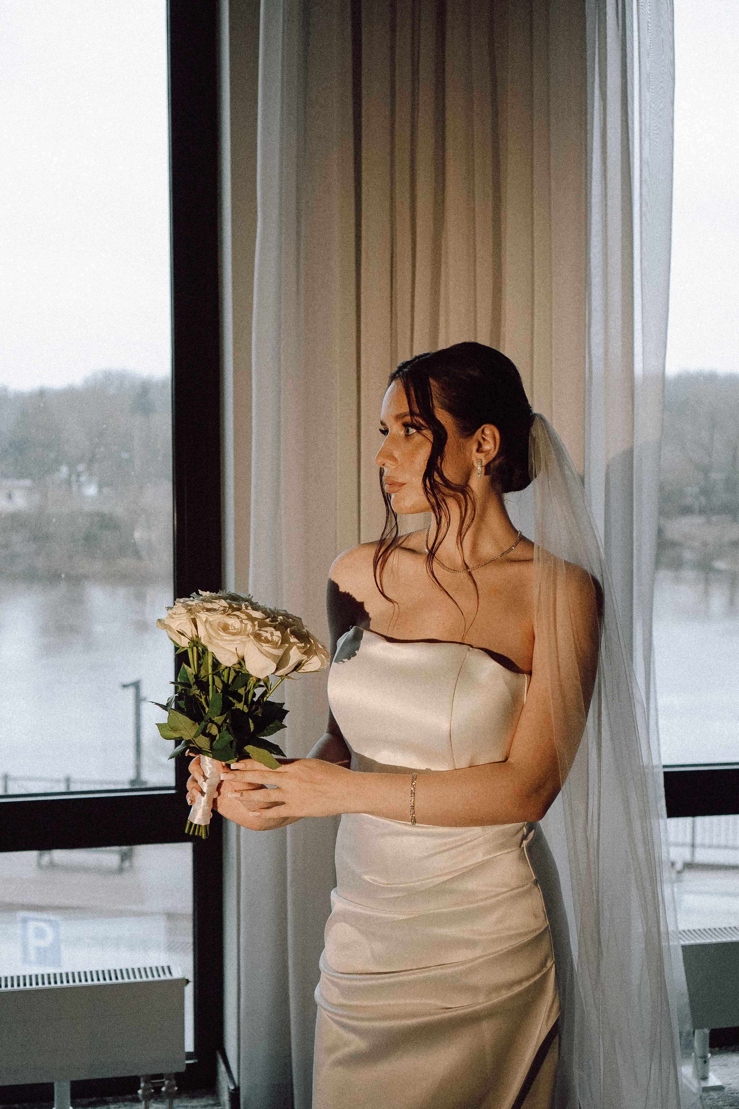 СВАДЕБНАЯ СЬЕМКА СБОРОВ ЖЕНИХА И НЕВЕСТЫ В ОТЕЛЕ И ТАКЖЕ ФОТОСЕССИИЯ В ОТЕЛЕЕ МЕГАПОЛИС БРЯНСК. Профессиональный фотограф, Санкт-Петербург — Виктория Богомолова