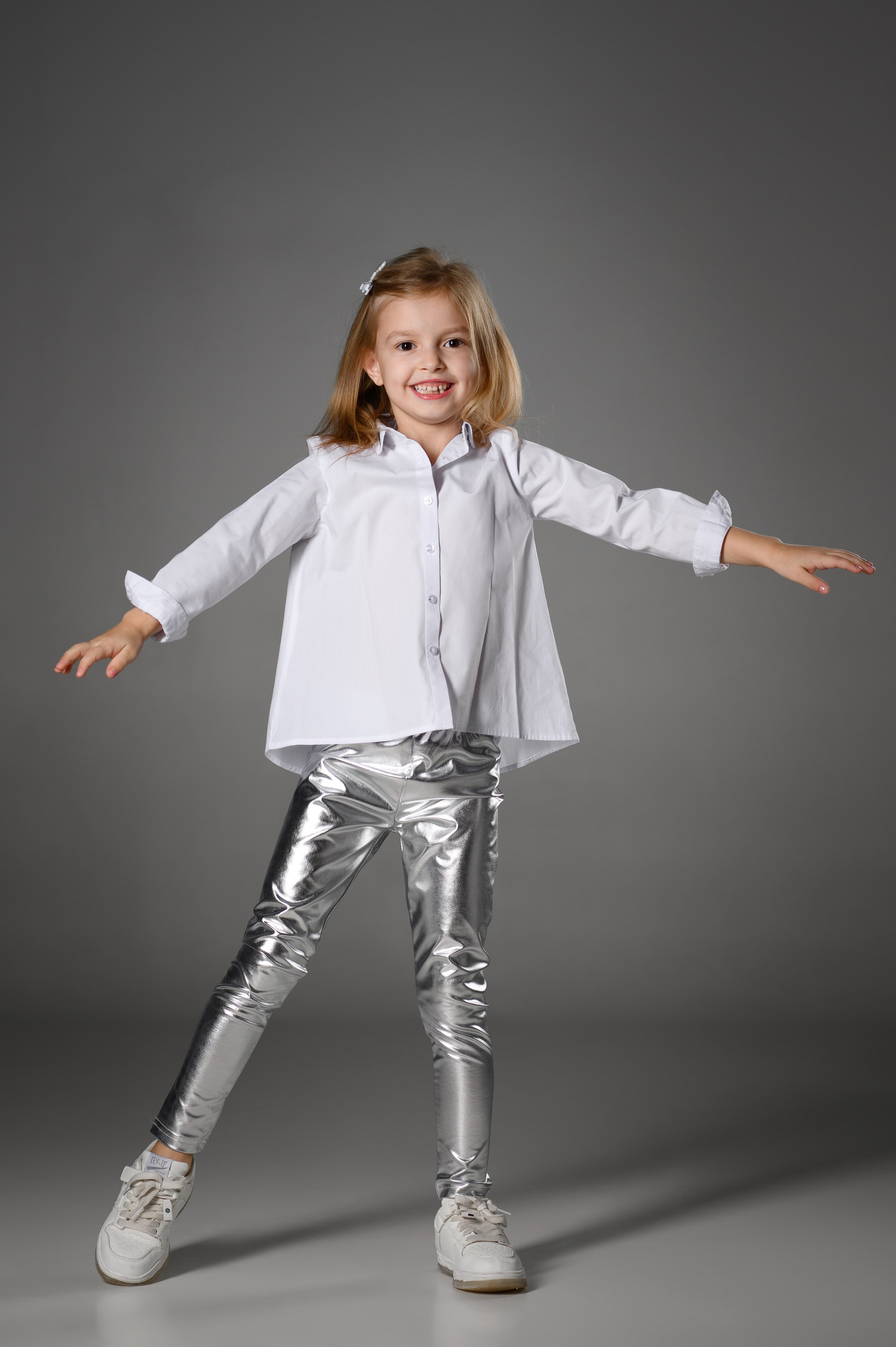 Стильная съёмка для маленькой красавицы. Свадебный фотограф Константинова Елена