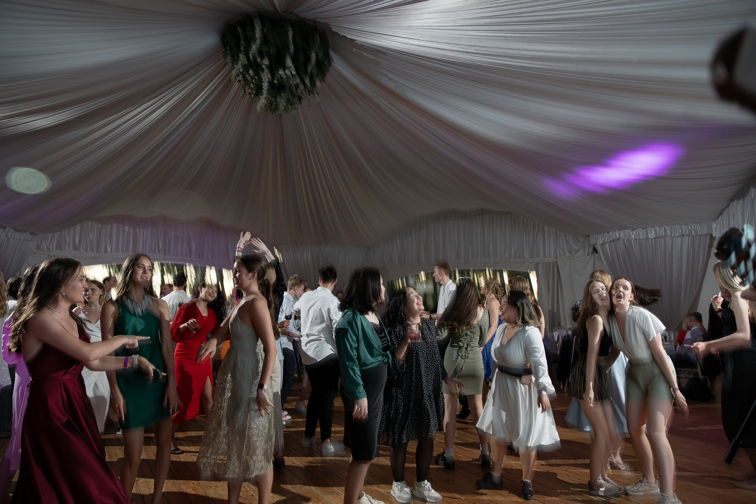 Выпуск НГУ экономический. Свадебный Фотограф Илья Чепайкин. Калининград