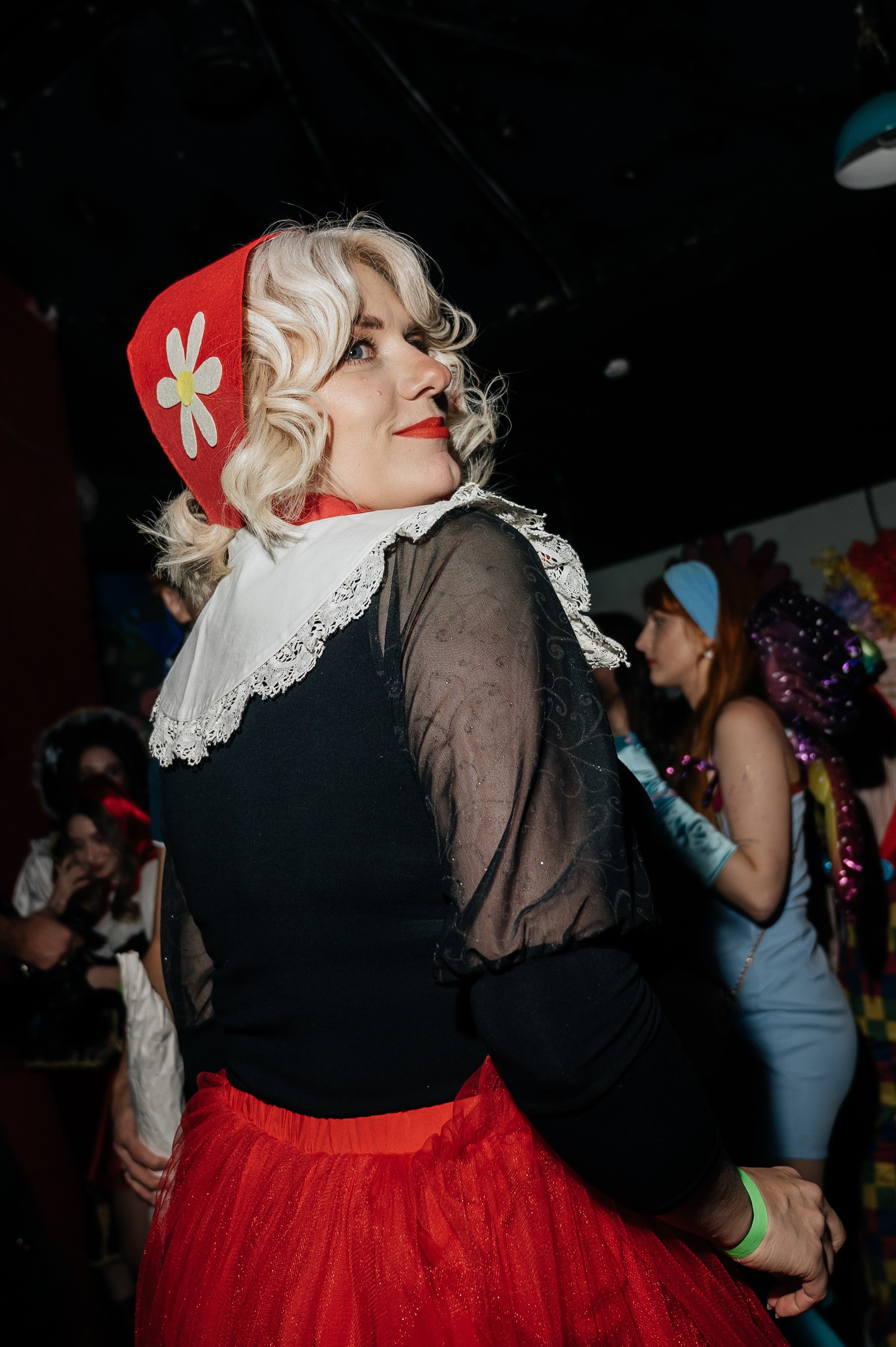 Репортажный фотограф на корпоратив и другие мероприятия. Свадебный и семейный фотограф в Краснодаре Марина Стёпа