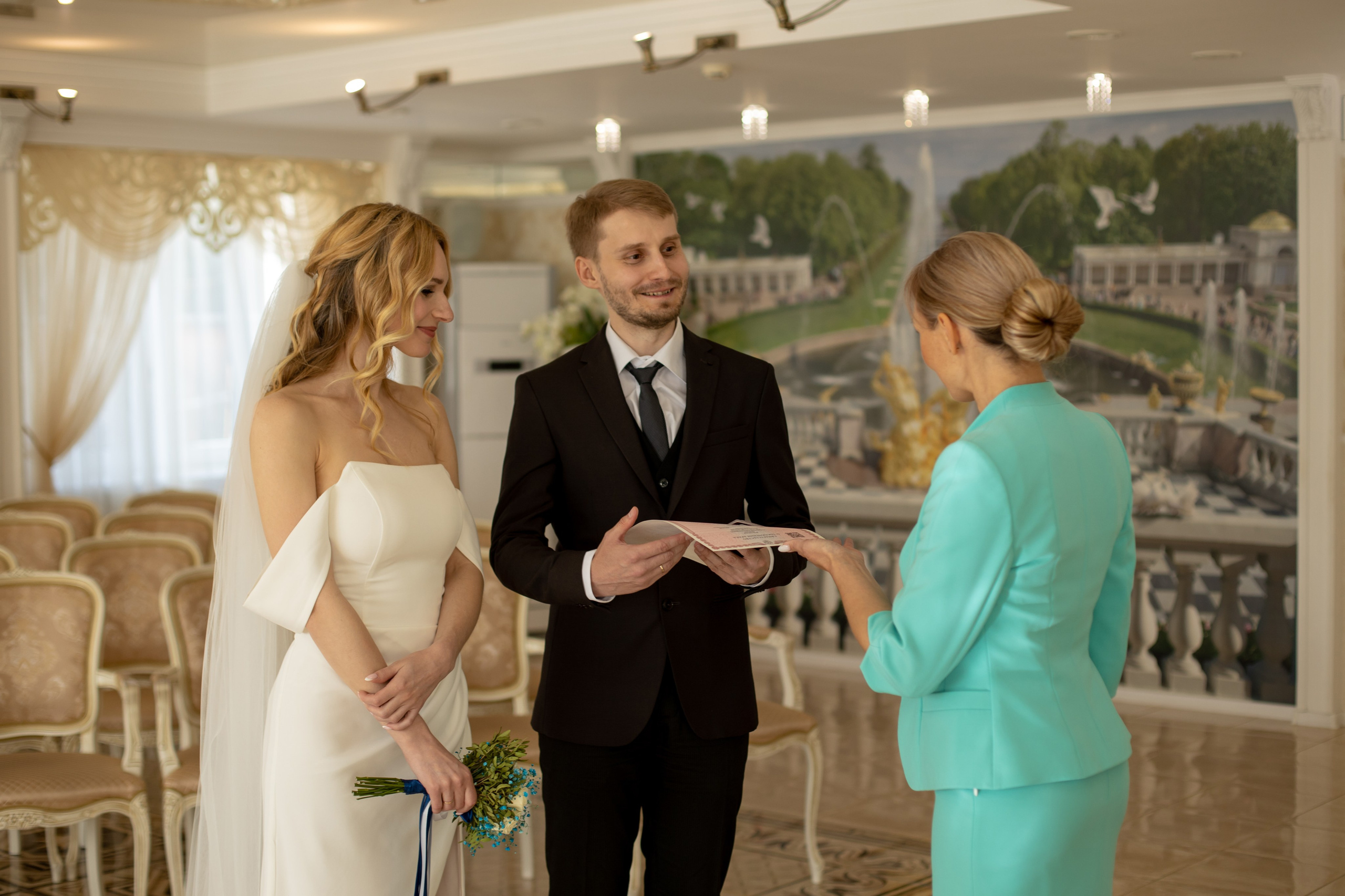 Петергоф / ЗАГС + прогулка. Свадебный и семейный фотограф в Москве Диана Левченко