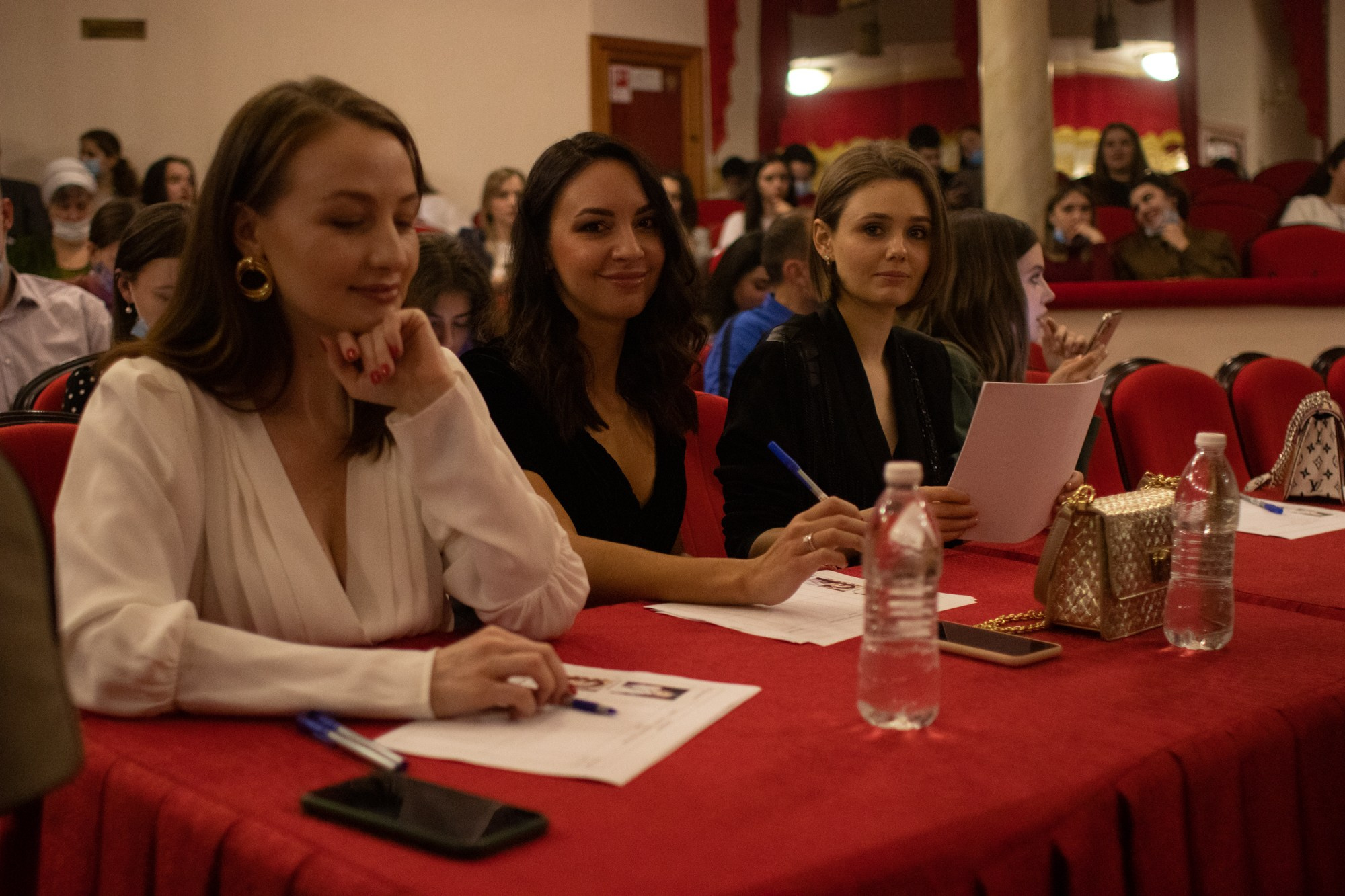 Конкурс красоты Мисс КубГУ 2021. Репортажный, промышленный и маркетплейс-фотограф Дмитрий Чернат