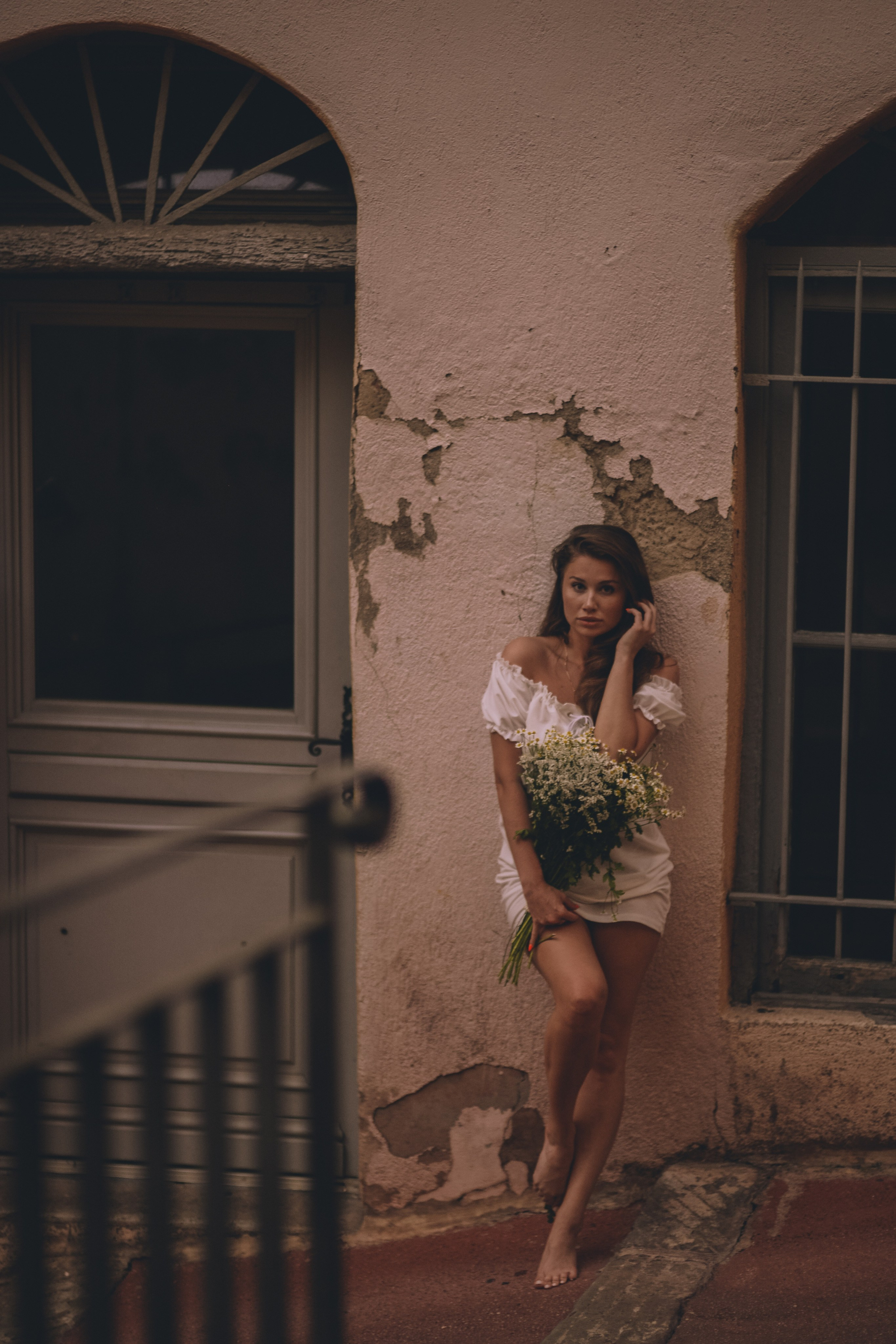 Séances photo dans les villages de Provence. Photographer in Provence Julia Lipiainen