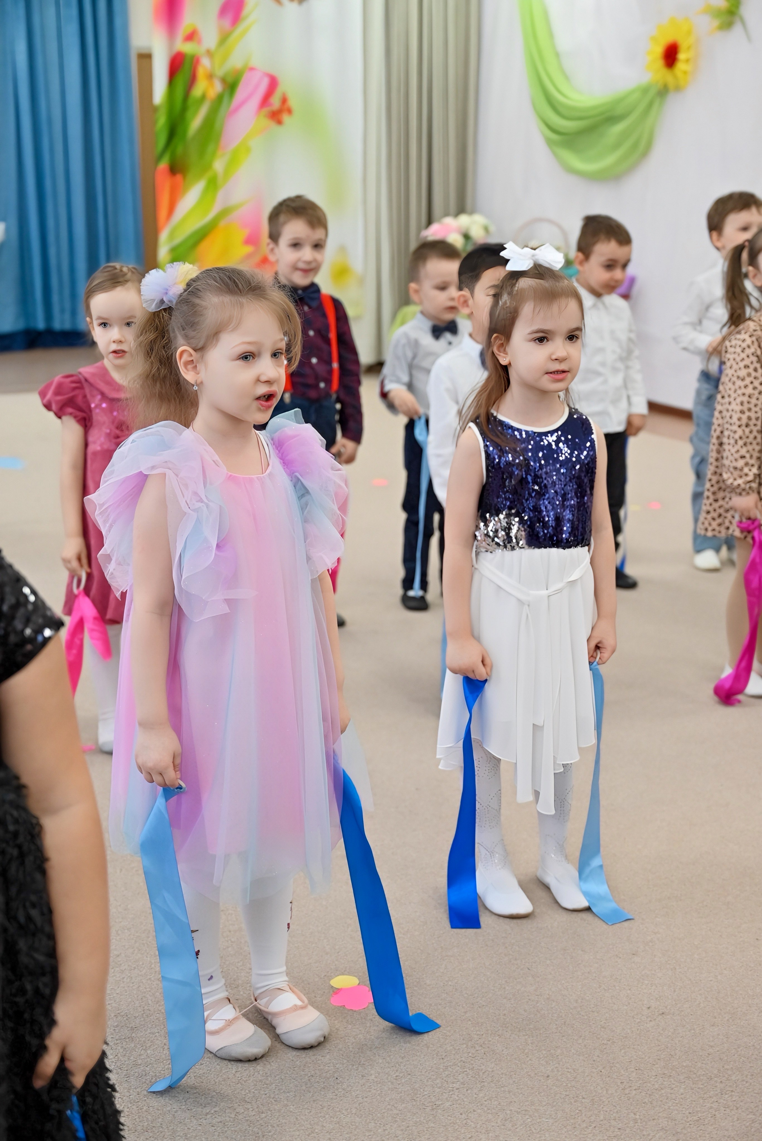 Праздник в группе «Дружная семейка». Семейный и детский фотограф Москва
