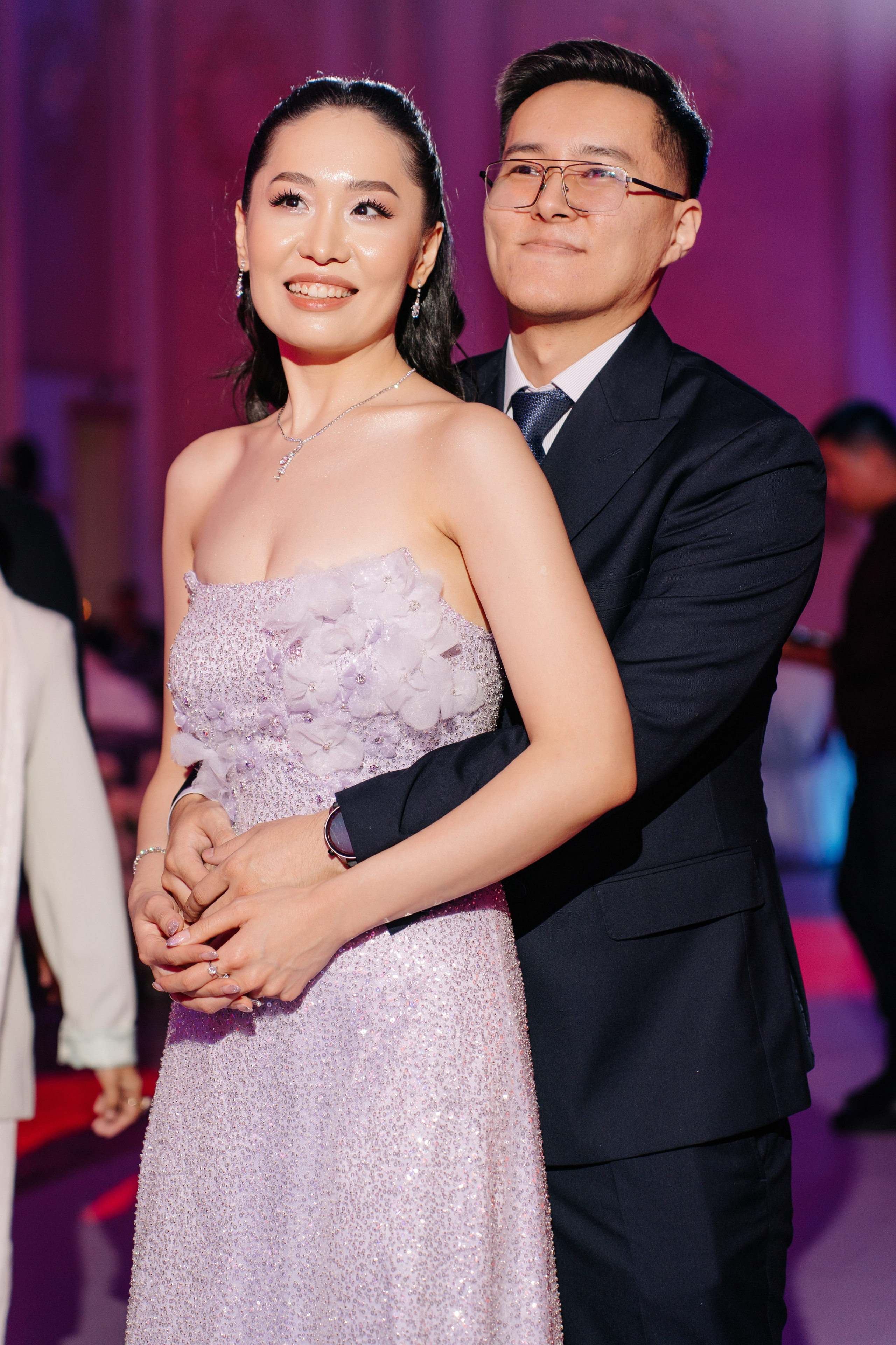 Ay-Dana Uzatu. ___________________________________________________