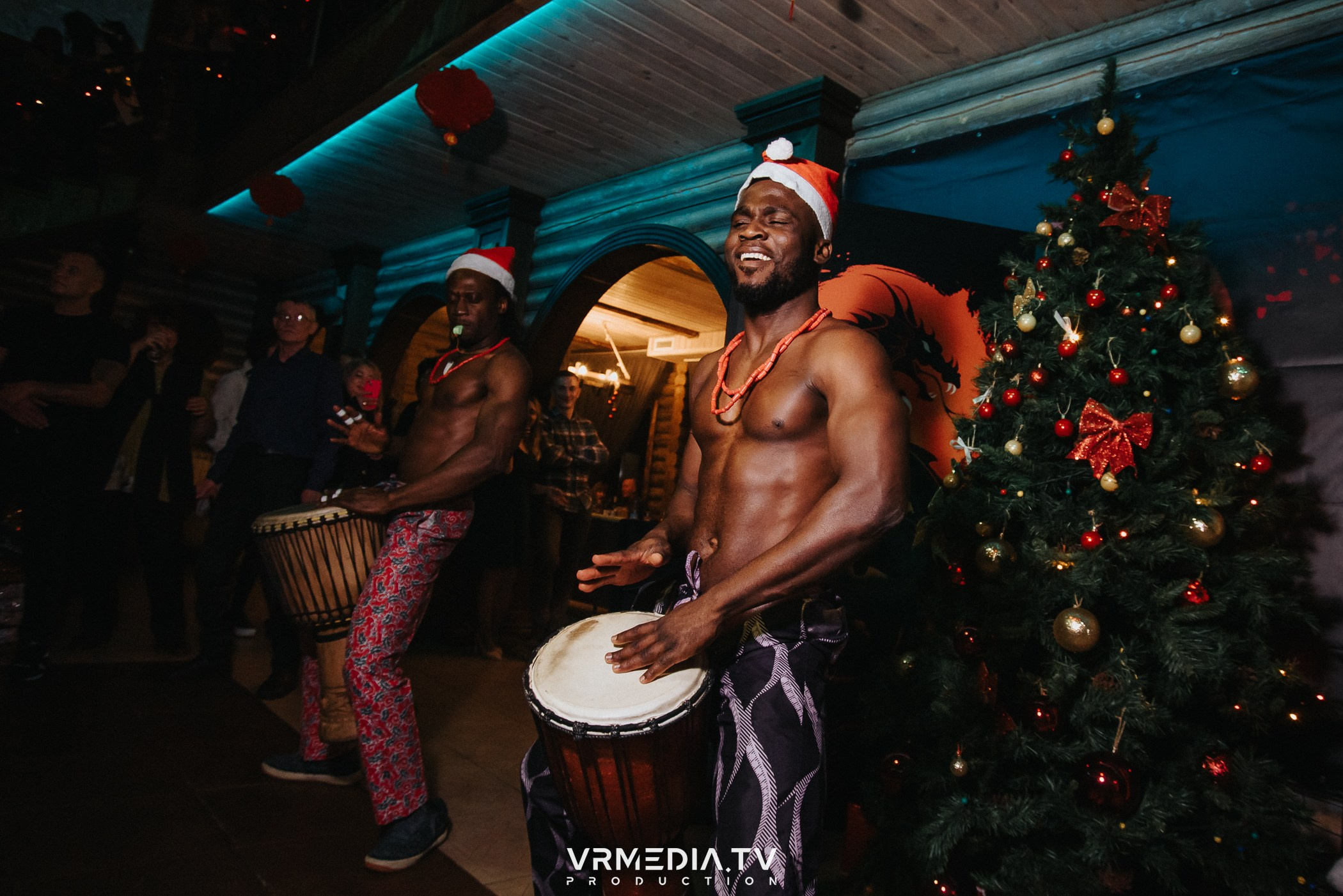 Новогодний вечер «У Петровича»