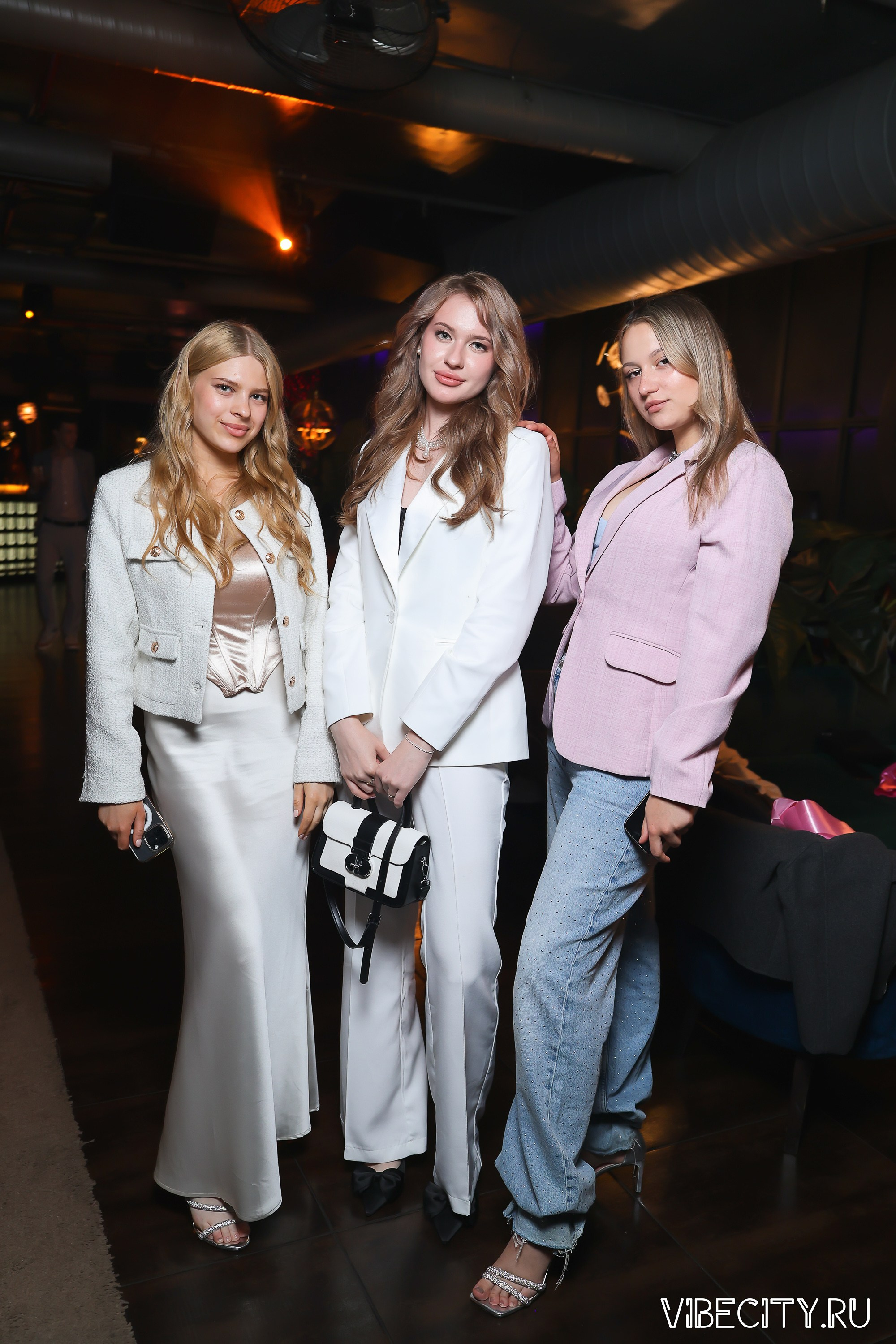 DOUBLE U. VIBECITY.RU Вайб Сити Ру Фоторепортажи Фотоотчеты Калининград