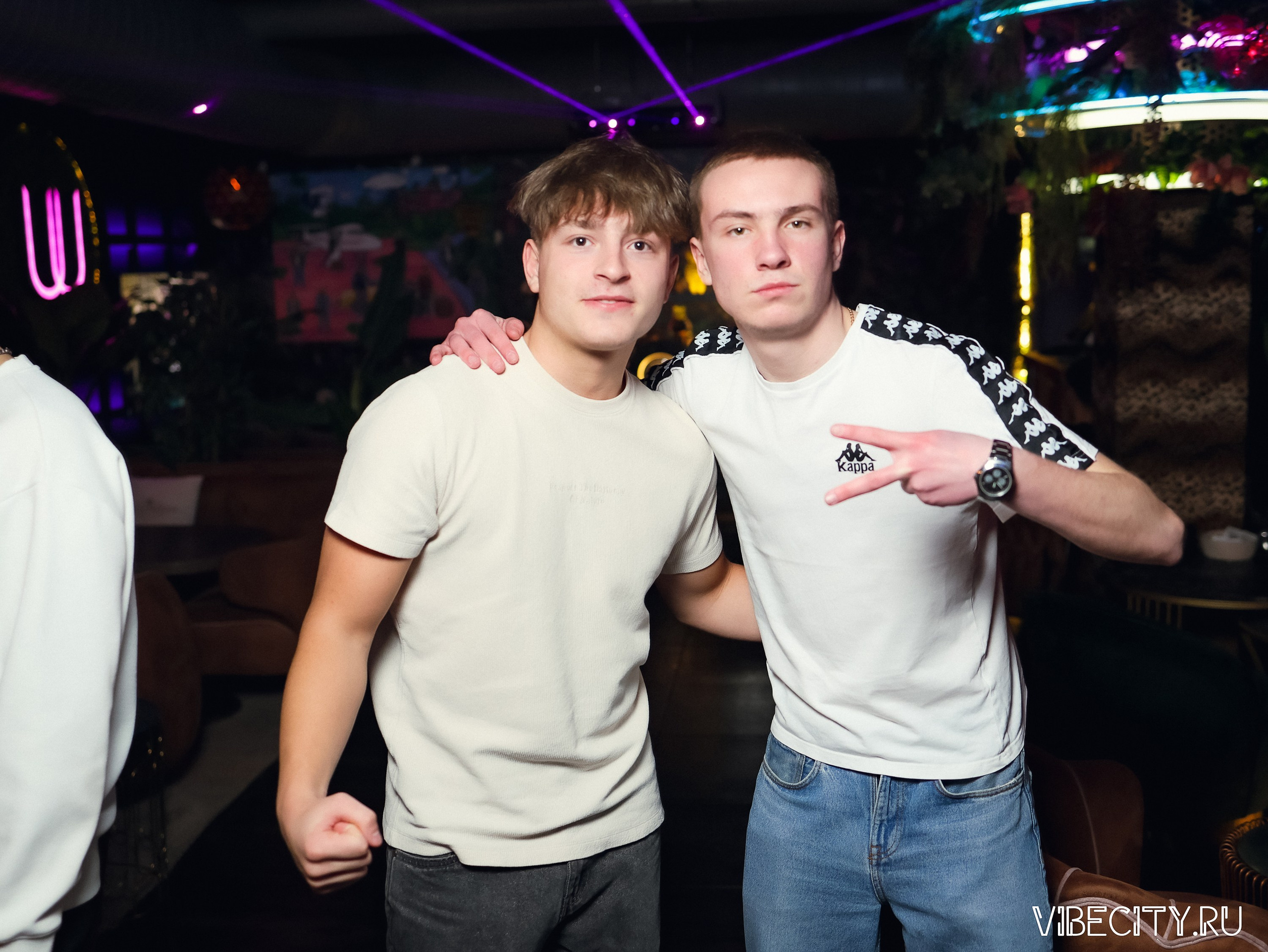 DOUBLE U. VIBECITY.RU Вайб Сити Ру Фоторепортажи Фотоотчеты Калининград