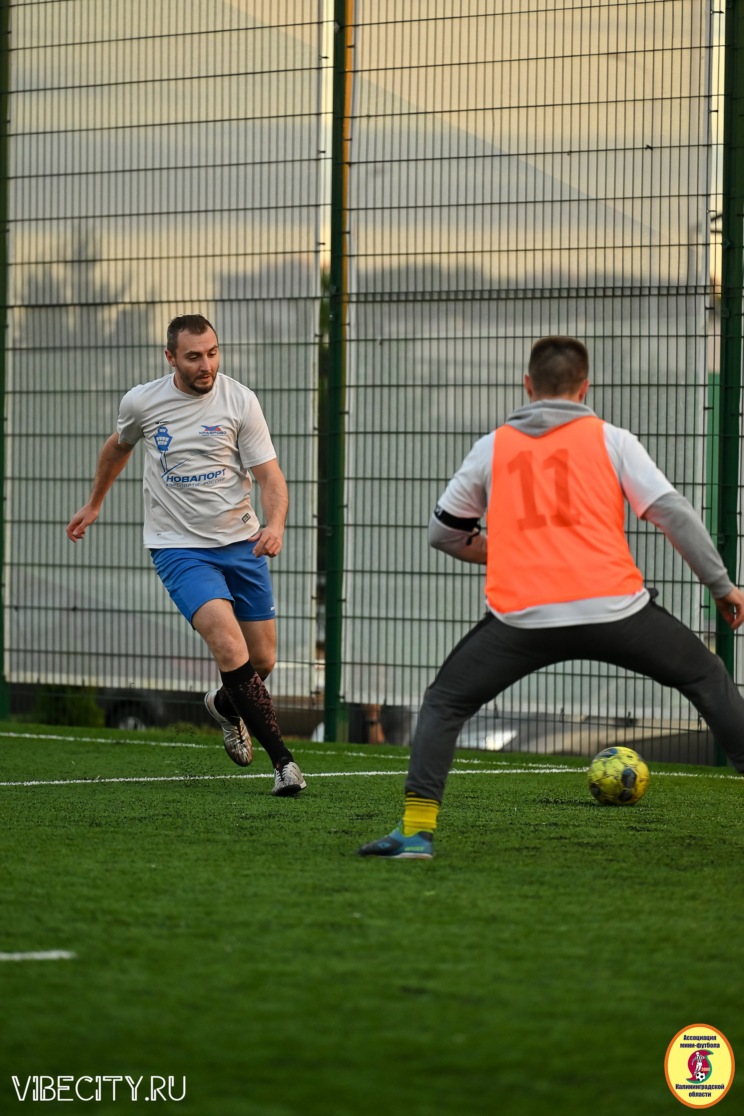 ИГРЫ МИНИ-ФУТБОЛЬНОЙ И КОРПОРАТИВНОЙ ЛИГИ. VIBECITY.RU Вайб Сити Ру Фоторепортажи Фотоотчеты Калининград