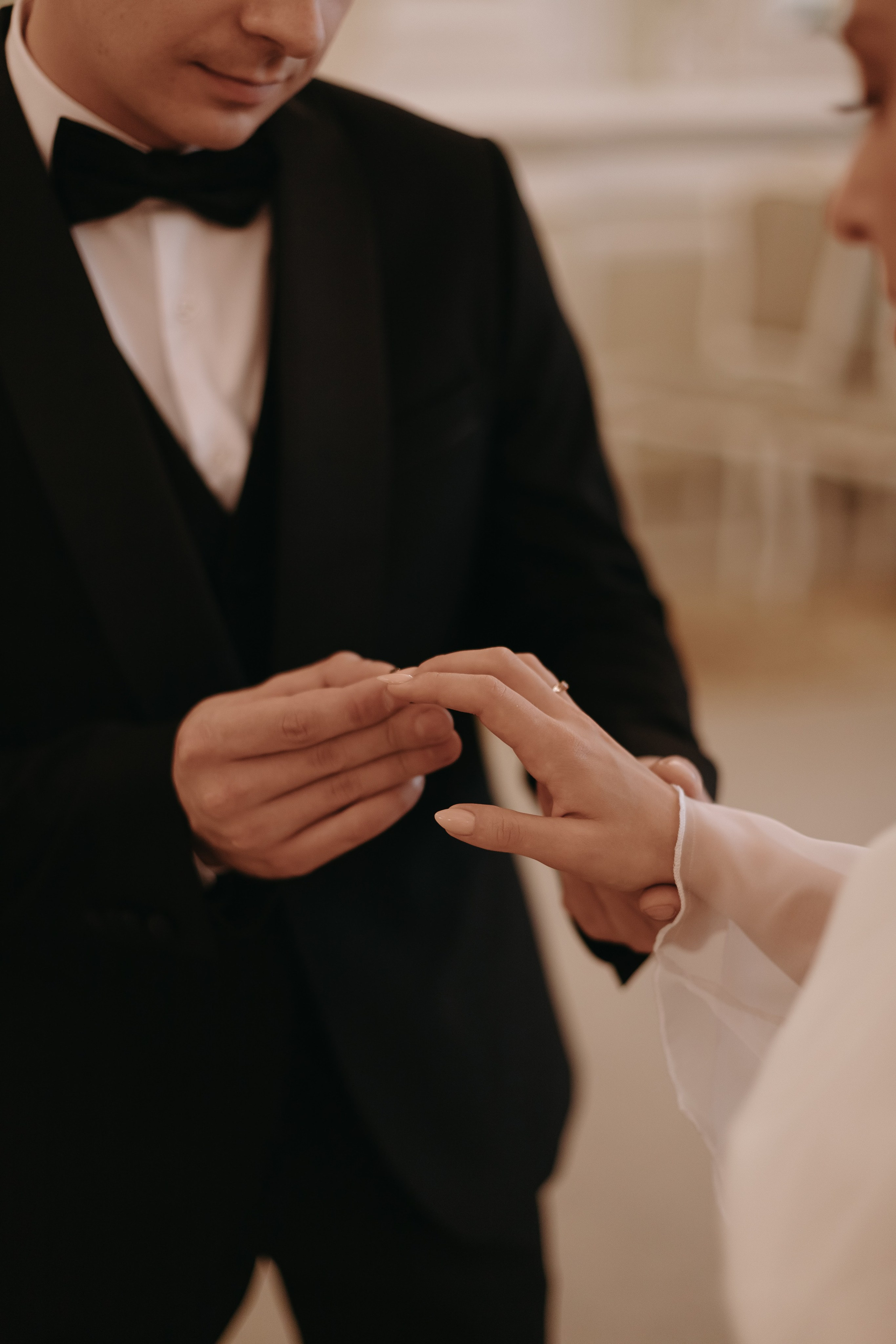 Дождь, жара и Эрмитаж. Свадебный и семейный фотограф Арина Кулёва