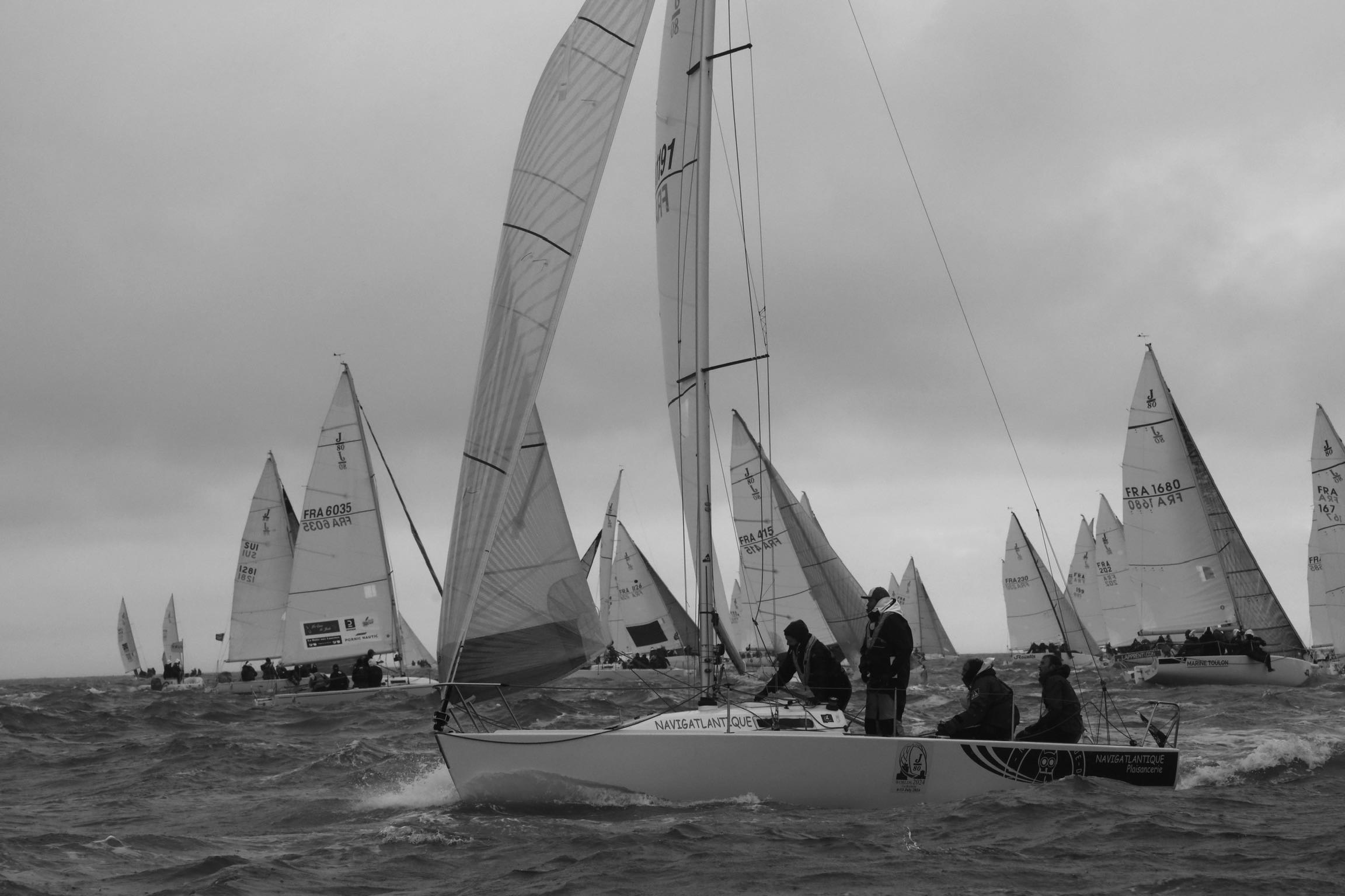 Серия «Регата». ANNA PAVLIKOVSKAYA ЧЕРНО-БЕЛАЯ ФОТОГРАФИЯ — ЭТО Я