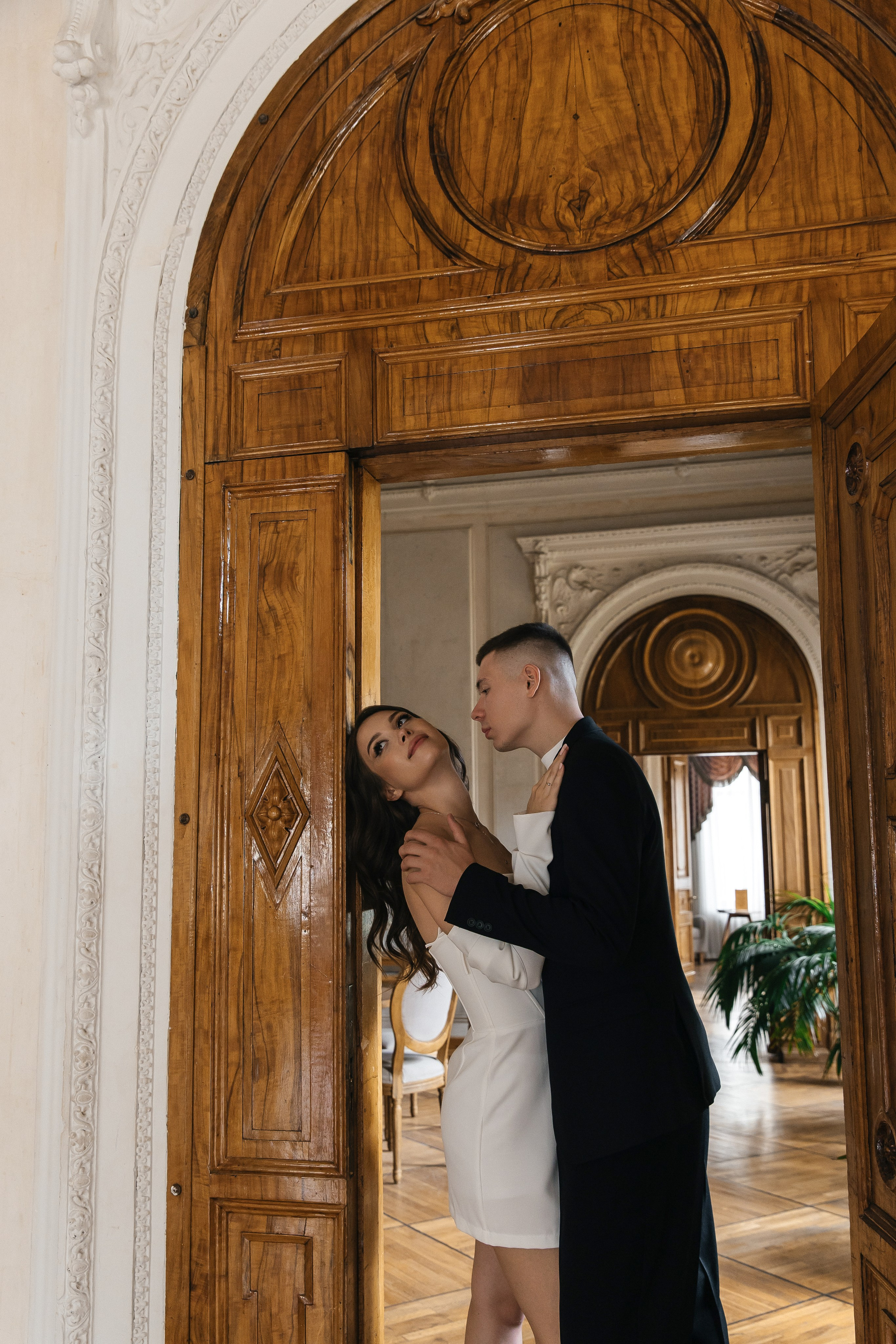 Свадебная фотосессия в Библиотеке-читальне им. А. С. Пушкина. Фотограф и видеограф Анна Домашенко