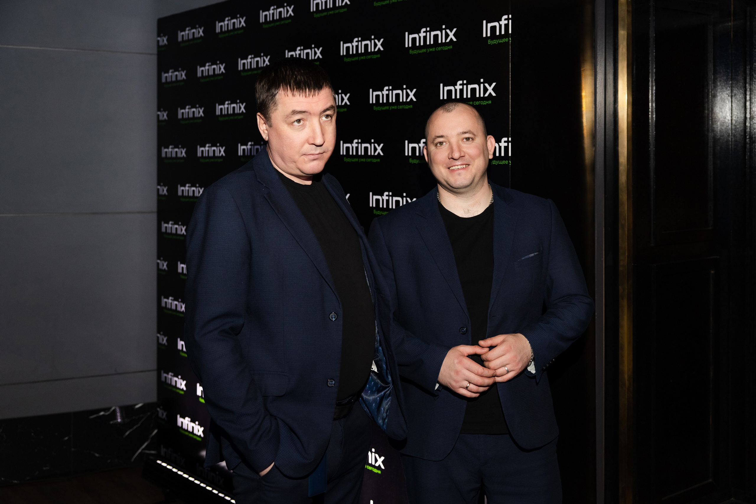 Презентация Infinix. Свадебный репортажный фотограф в Москве