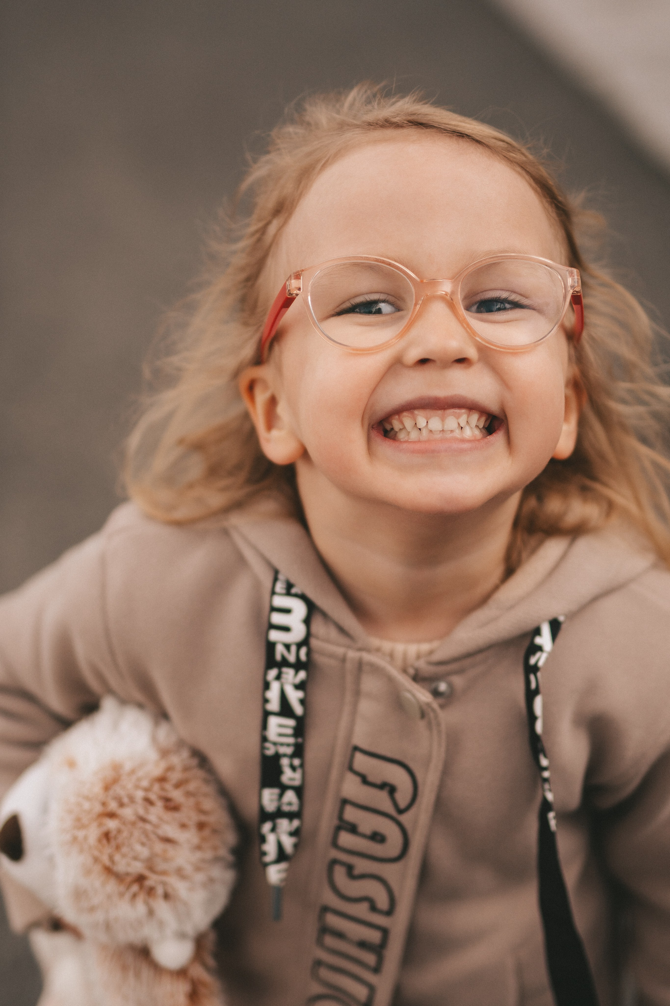 Семейная прогулочная фотосессия Владивосток. Портретный и семейный фотограф во Владивостоке Светлана Мухильченко