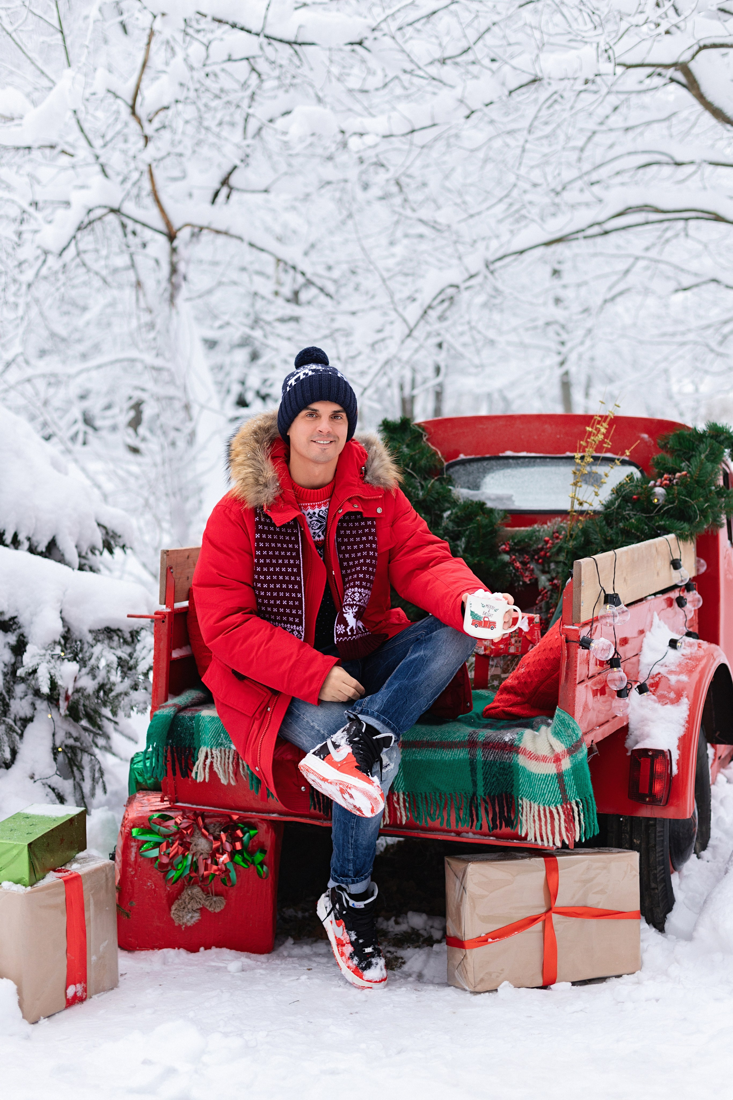 Фотосессия в зимнем лесу для пары. Трубинова Екатерина | Семейный фотограф | Москва