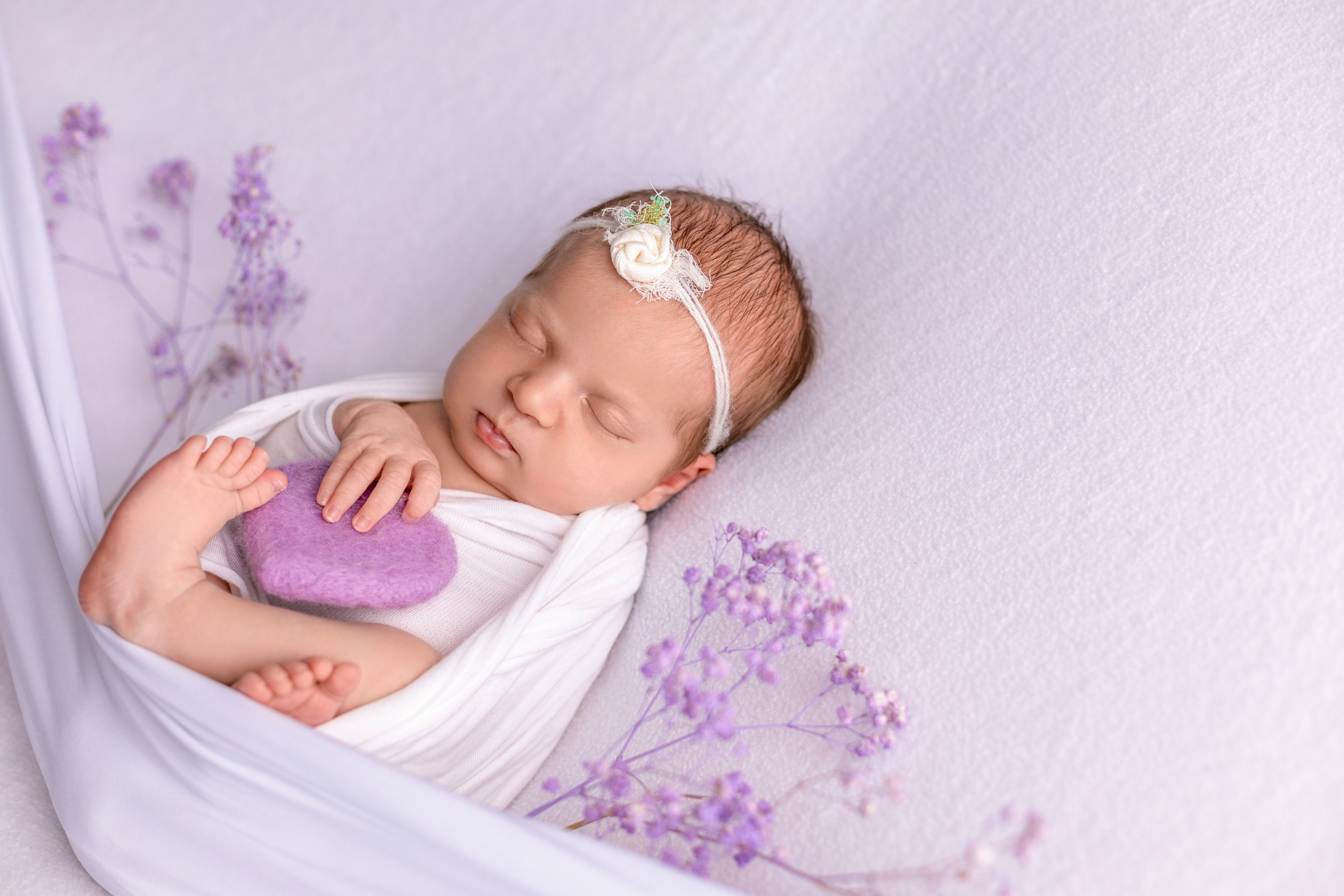 Зарина и дочка, 11 дней. Фотограф новорожденных в Нижнем Новгороде Надежда Кадылкина