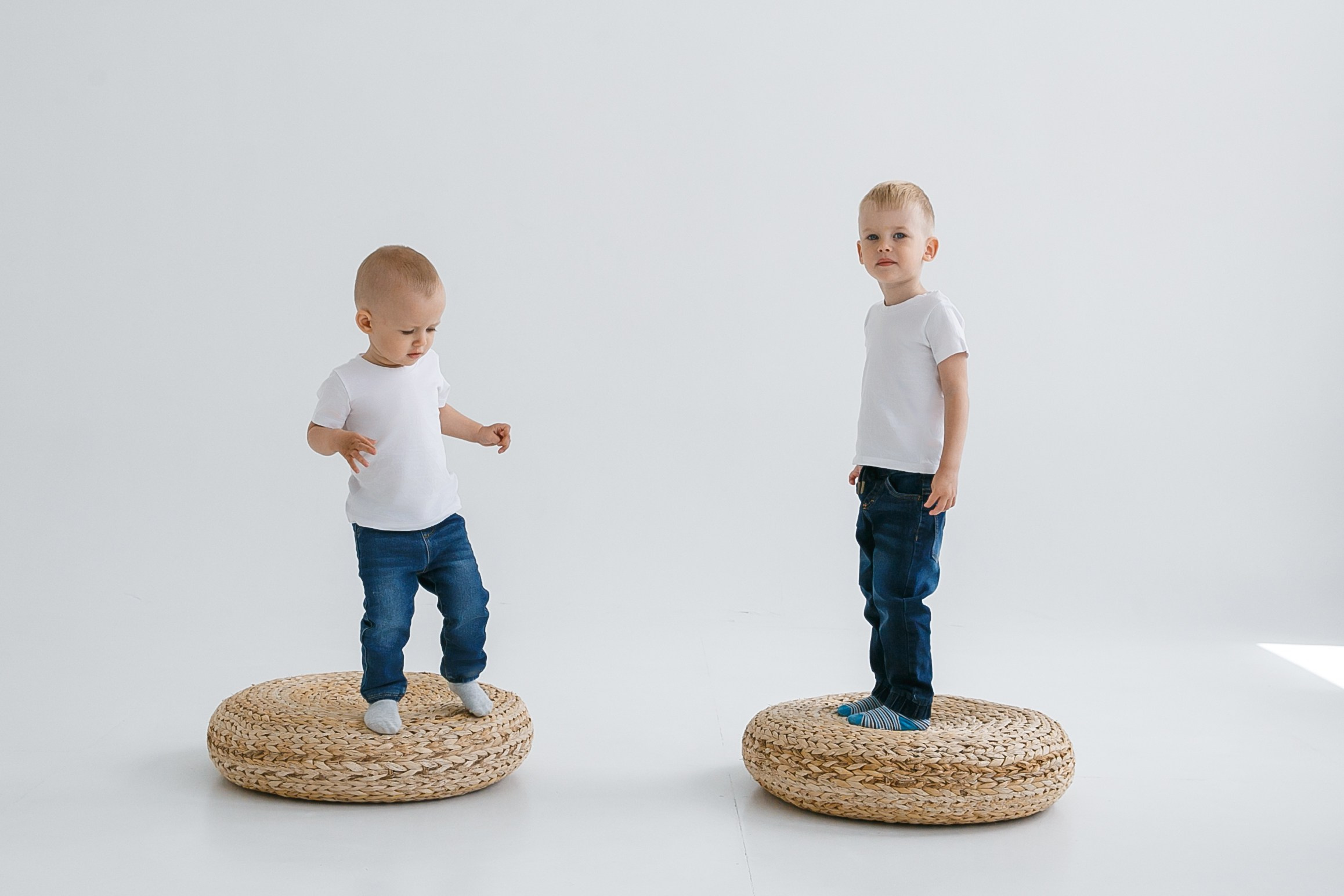 Даня и Лев с родителями. Событийный фотограф Максим Бескоровайновнов