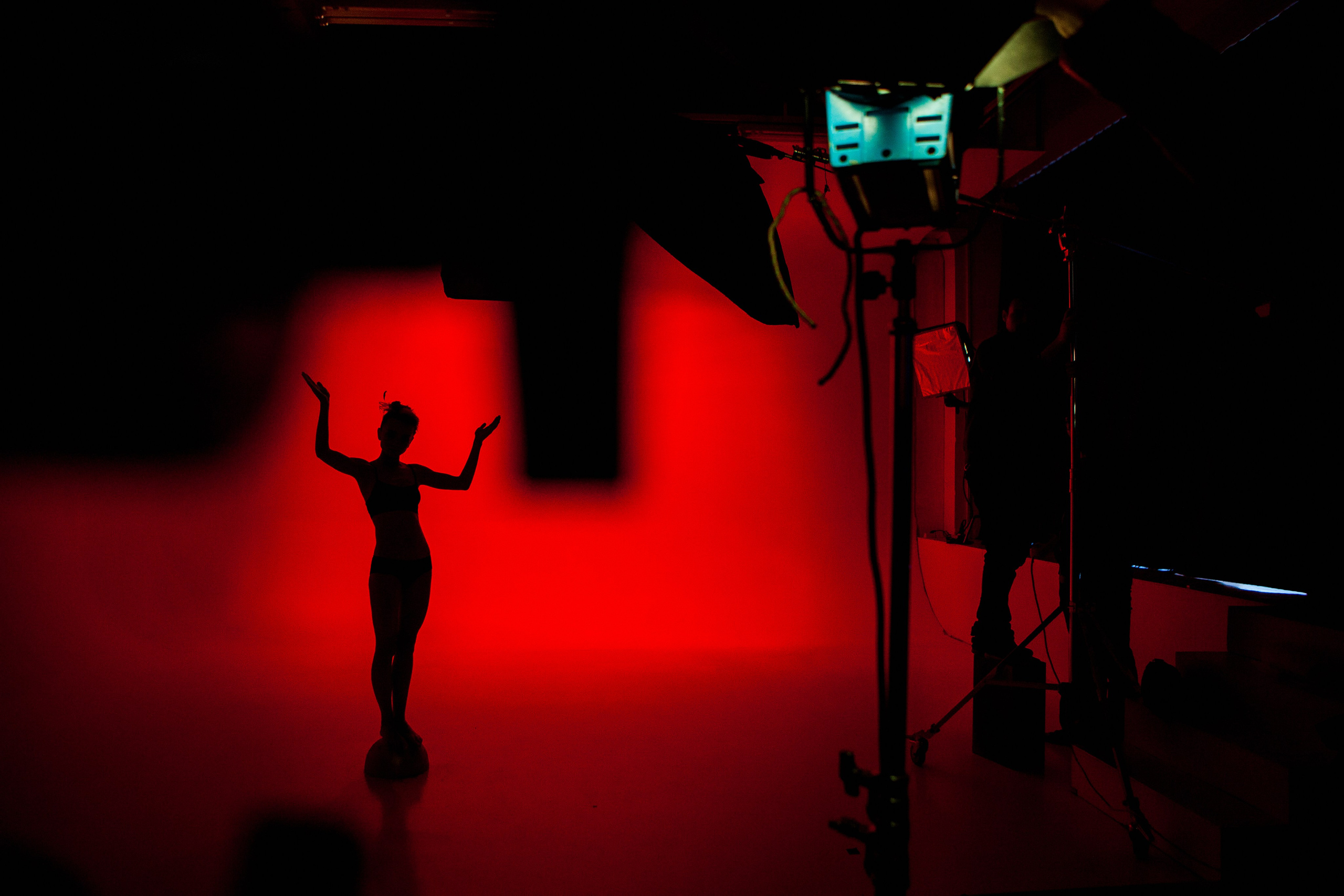 Фабрика кино. Ольга Пилант. АРТ, бэкстейдж, свадебная и семейная фотография, городской портрет, интерьерная фотография