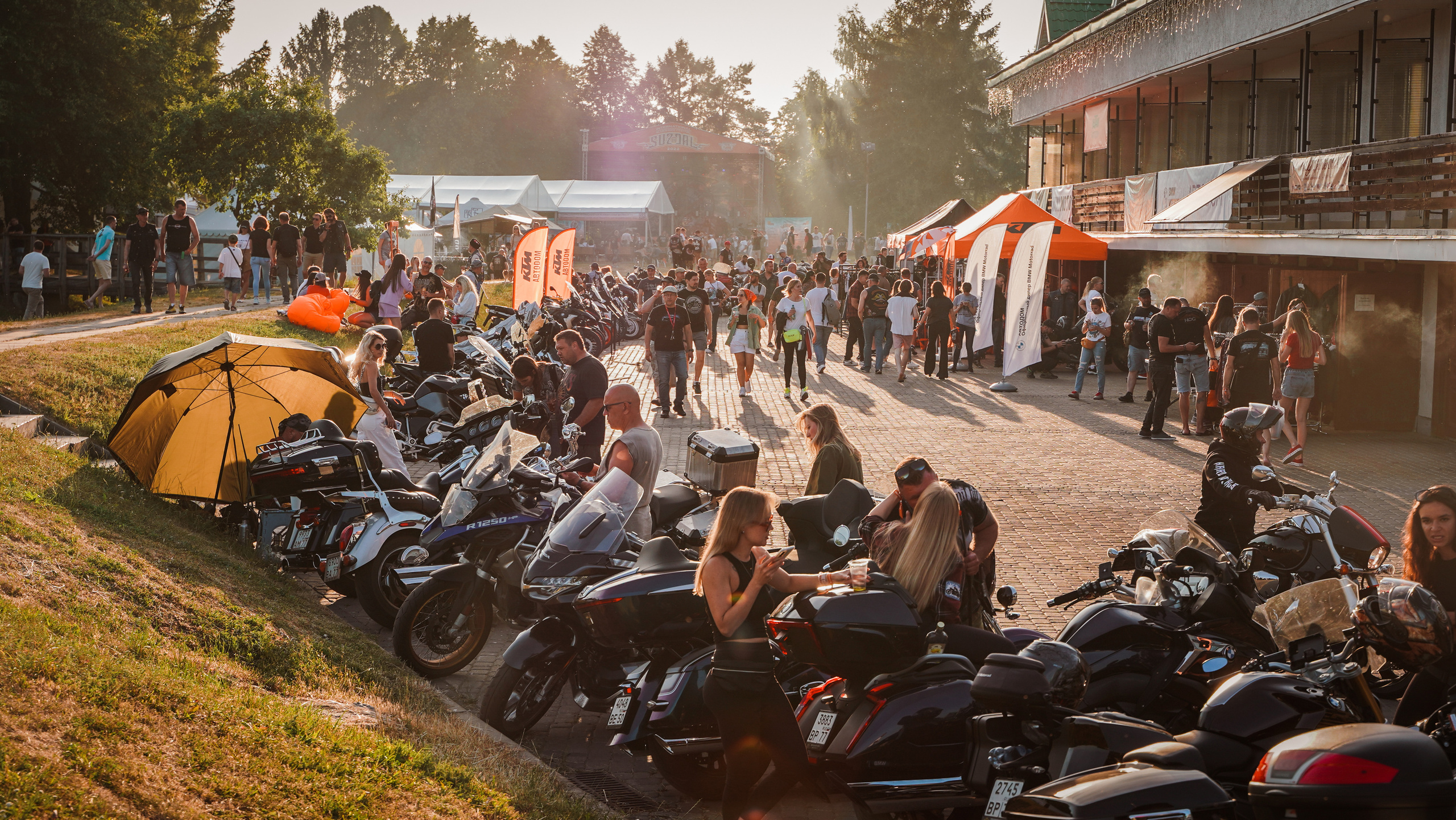 Репортаж: фото Блюз байк фестиваль в Суздале 2022. Фотограф в Москве Мария ~Zagagul~
