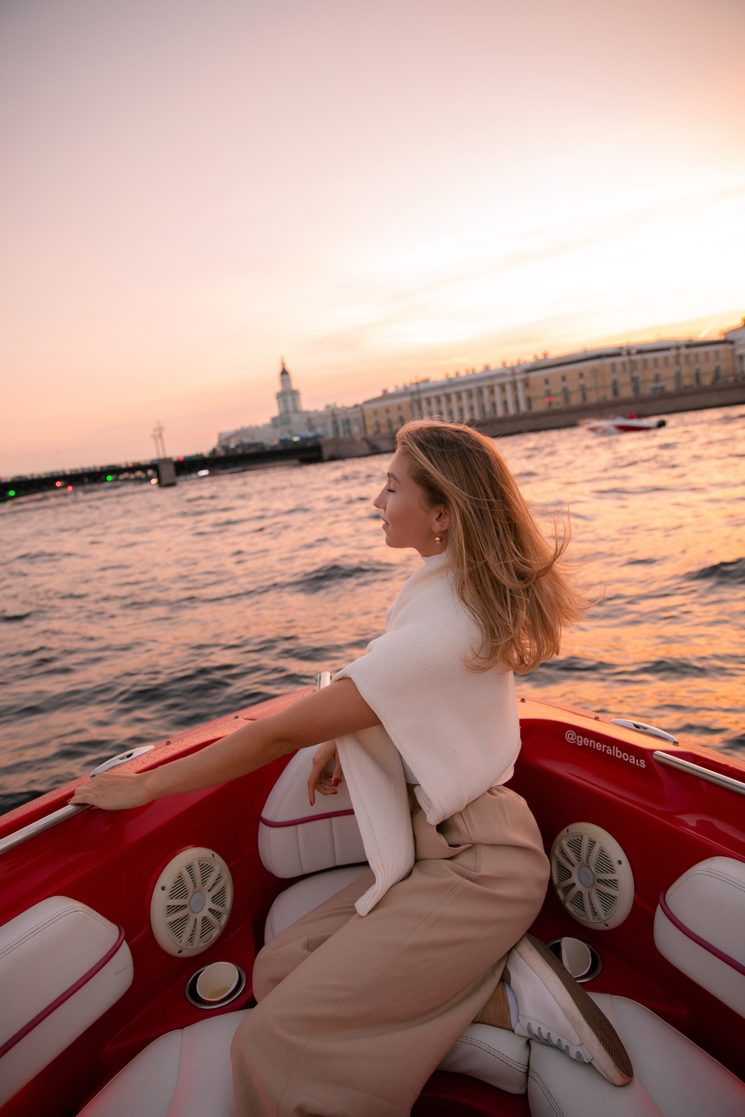 «Red boat» тимбилдинг. Свадебный и семейный фотограф в Санкт- Петербурге Гугучкина Полина