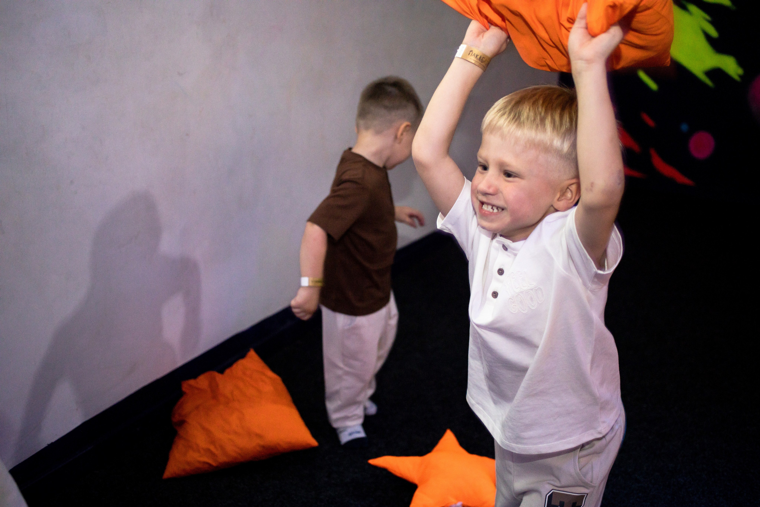 Марату 5. Фотографии с любовью