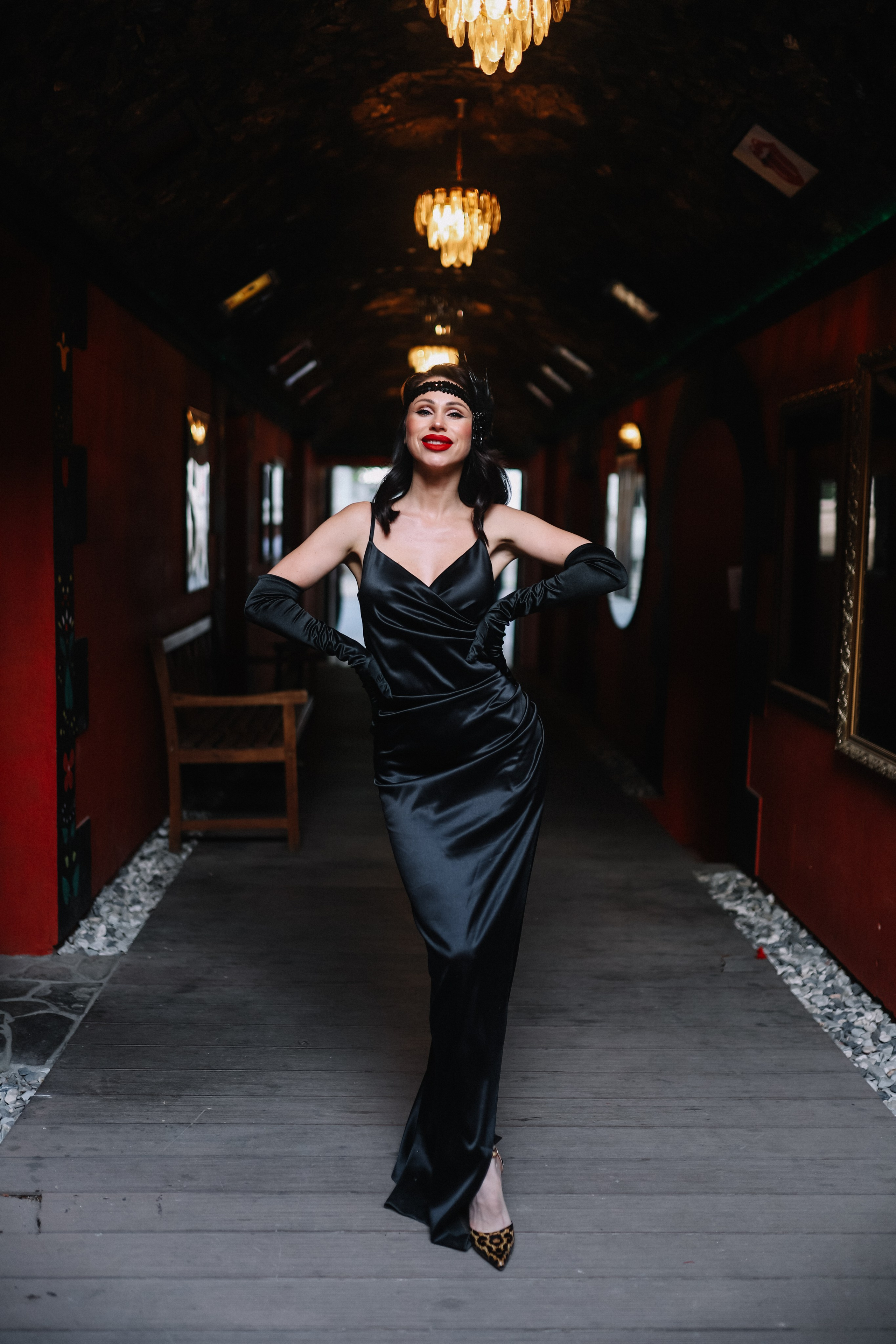 25.Диана и гости