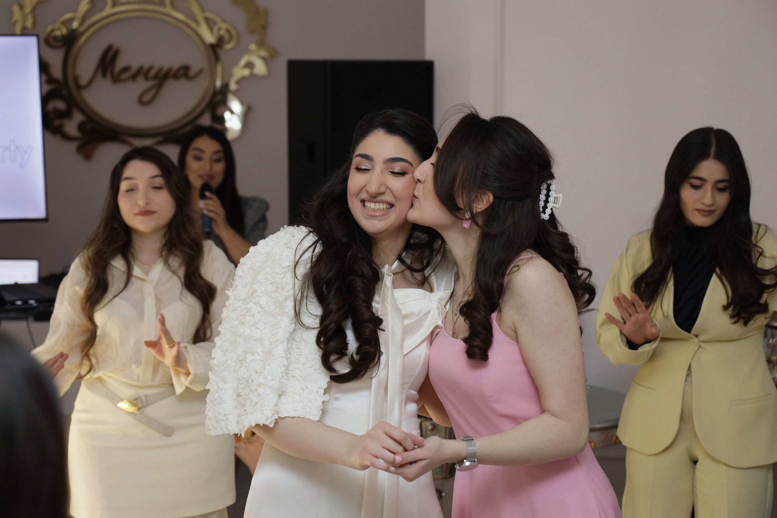 День Рождения 20 лет Ресторан «Менуа». Фотограф Olya Posnimay