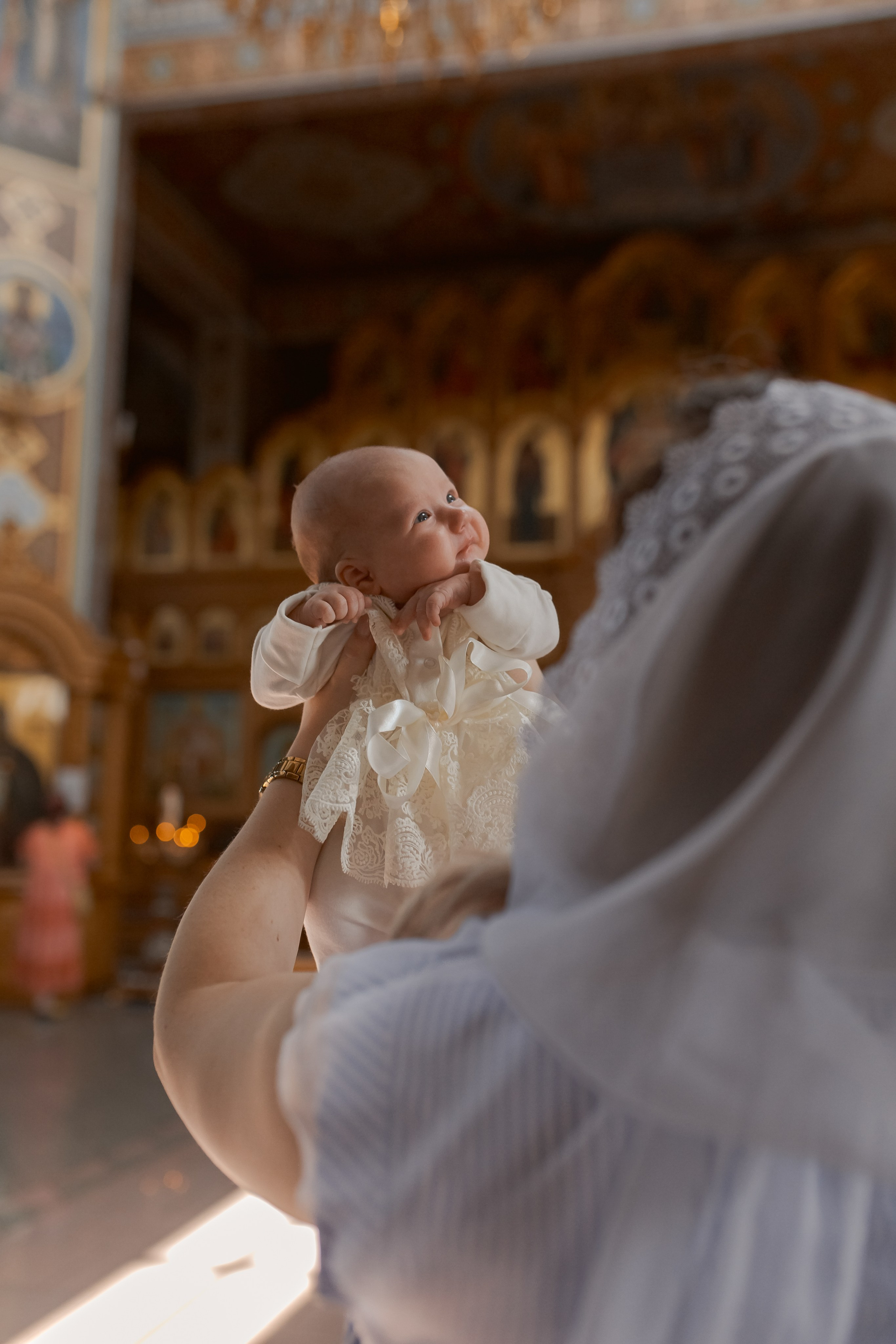 Крещение Алисы. Фотограф на Крещение и Венчание в Ташкенте