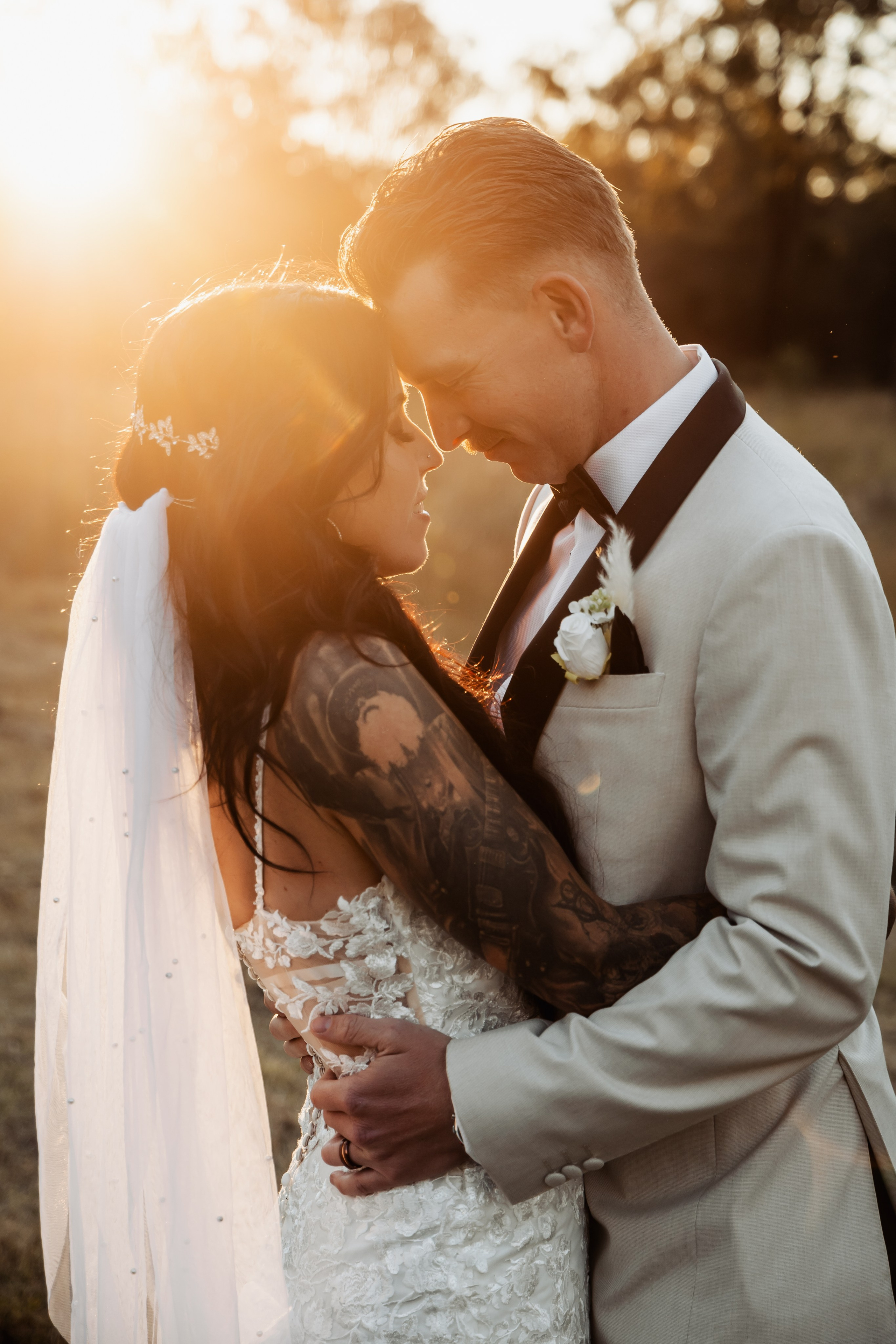 …Endless romance. Golden Moments Editing — We do Wedding’s Retouch and Video Editing