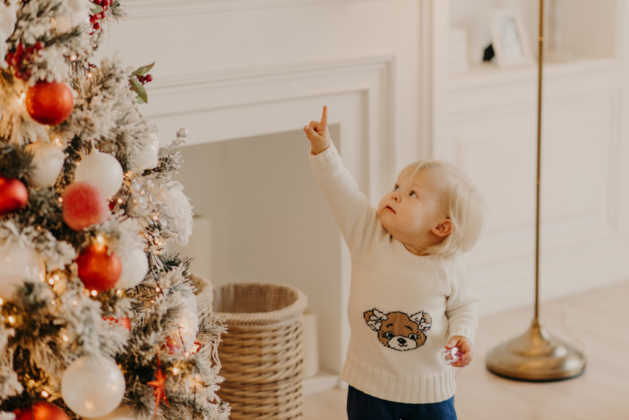Новогодняя фотосессия для мамы и дочки в студии Mimika. Свадебный фотограф в Санкт-Петербурге Венера Ахметова