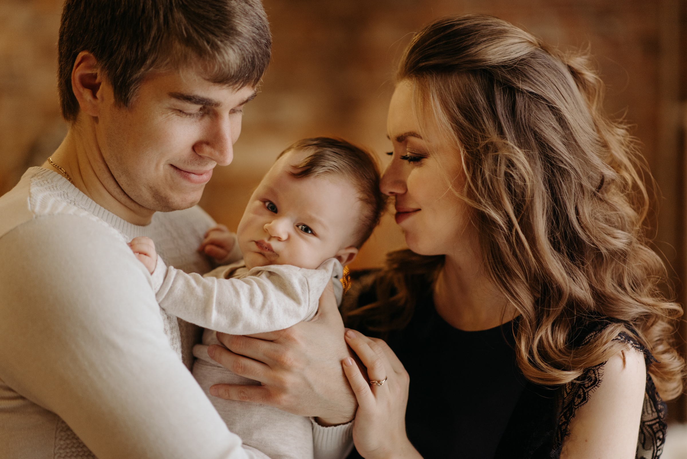 семейная новогодняя фотосессия в фотостудии