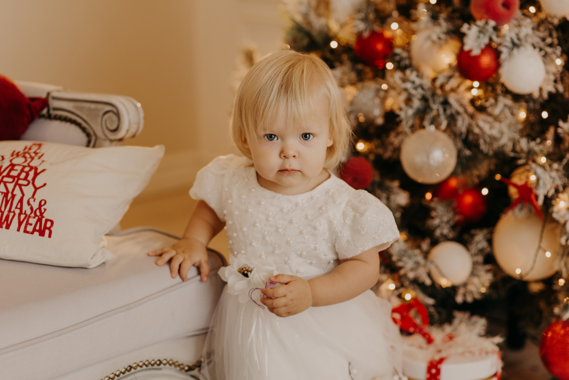 Новогодняя фотосессия для мамы и дочки в студии Mimika. Свадебный фотограф в Санкт-Петербурге Венера Ахметова