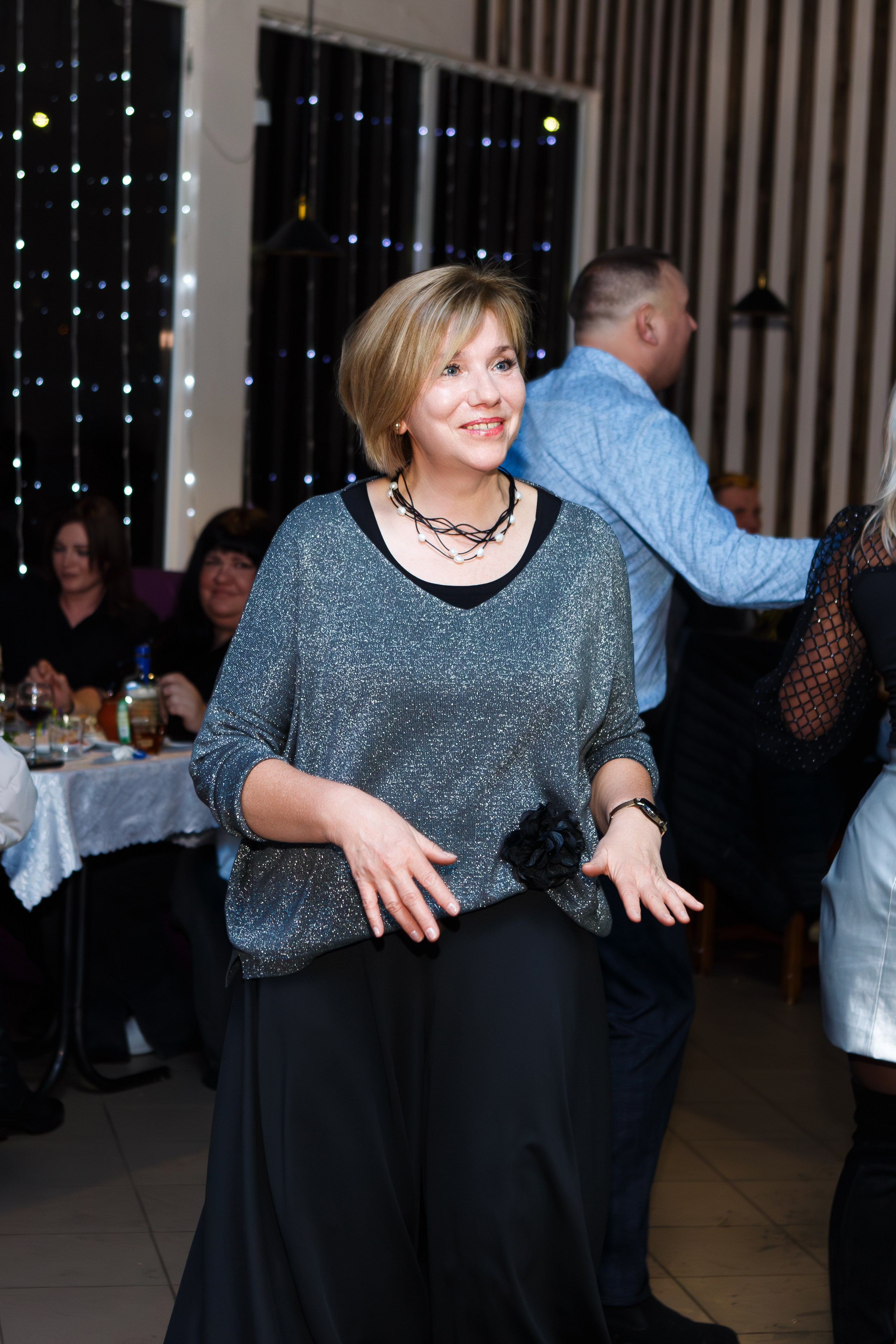 КОРПОРАТИВ 20.12.24 (кафе — АТМОСФЕРА). Профессиональный фотограф в Мценске и Орловской области