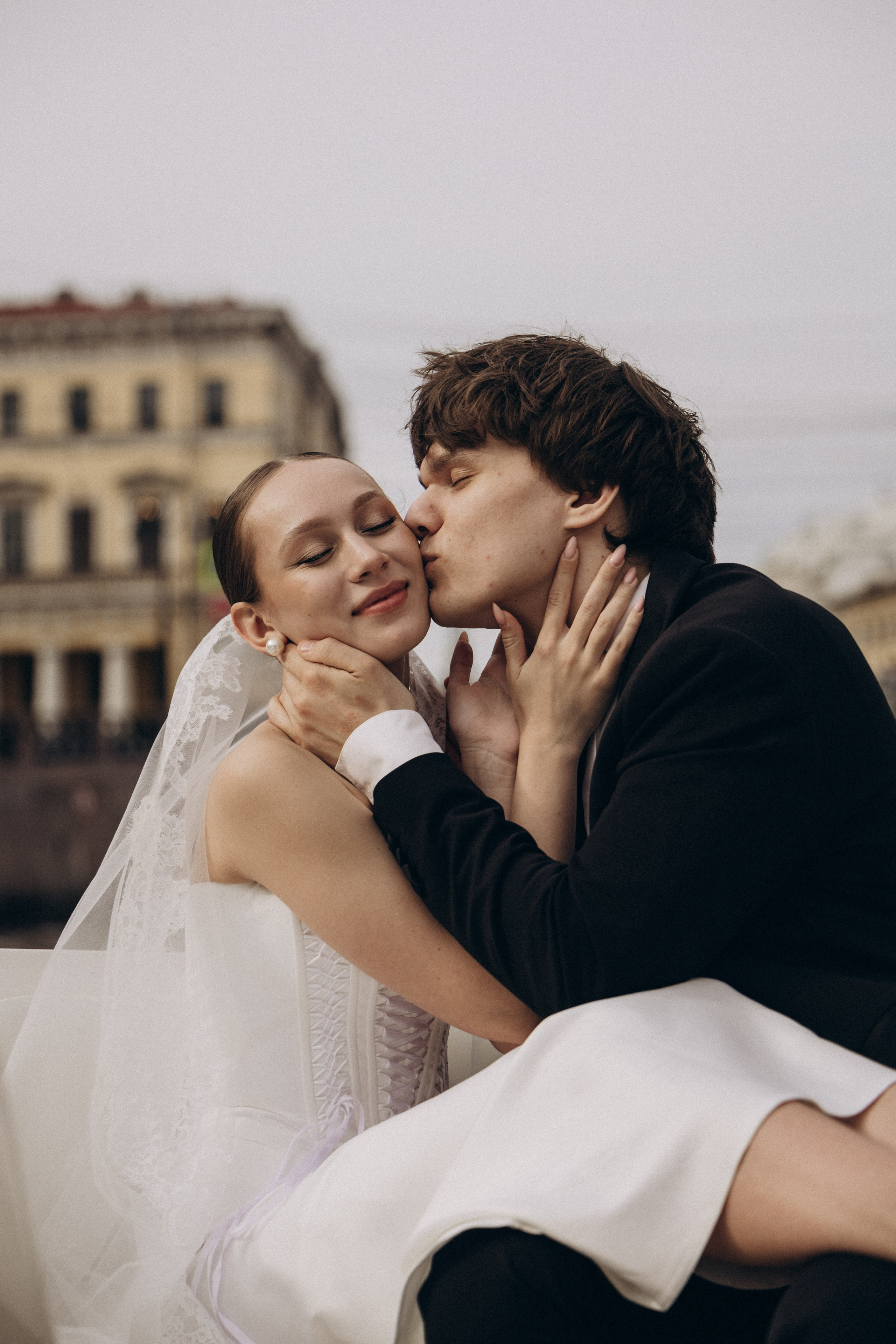 Свадебная прогулка на катере. Семейный и свадебный фотограф в Санкт-Петербурге Екатерина Васильева