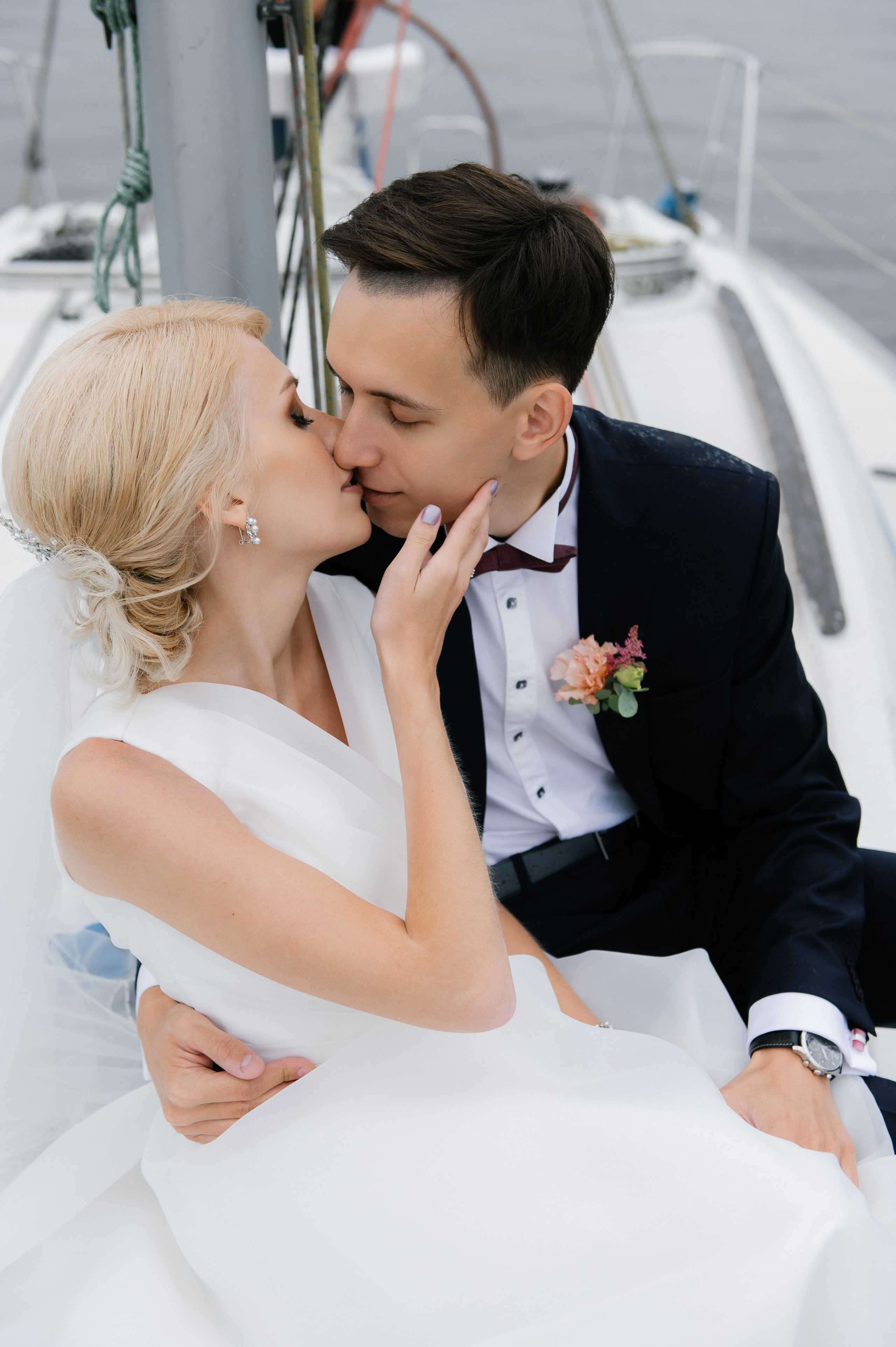 Свадебная фотосессия в яхт-клубе. Семейный и свадебный фотограф в Москве Татьяна Николаева