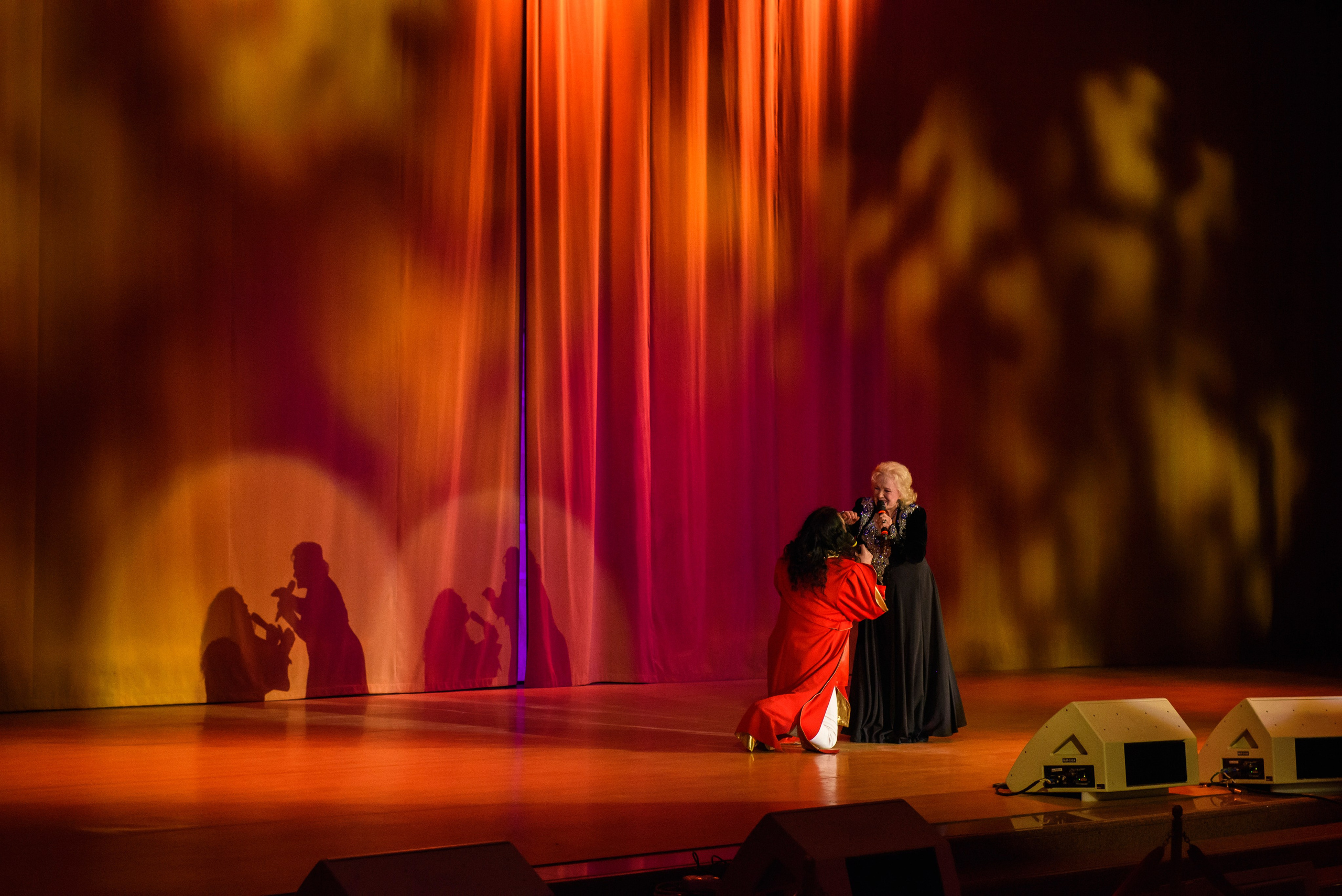 «Душевные песни» — «Имена на все времена», ЗЦС. Бренд-фотограф для экспертов и блогеров в Москве Влада Горбовская