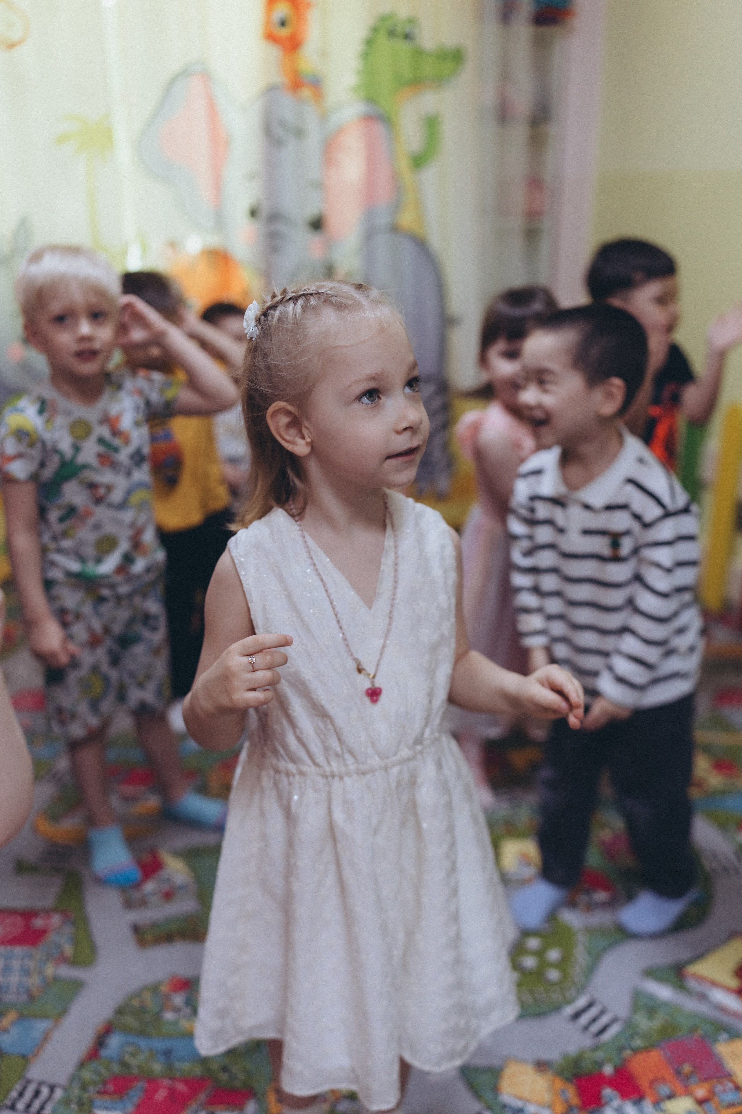 День рождения Алисы (садик). Крис Богомазова