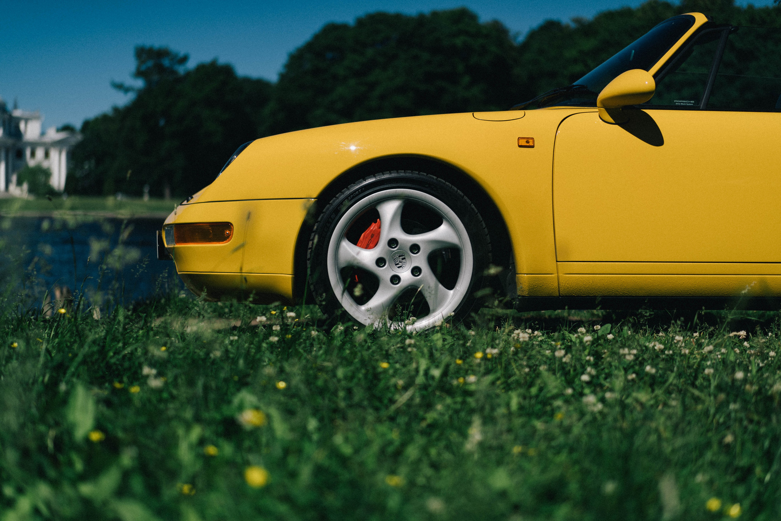 Porsche 911 Cabriolet. Автомобильный фотограф Антон Цырулев