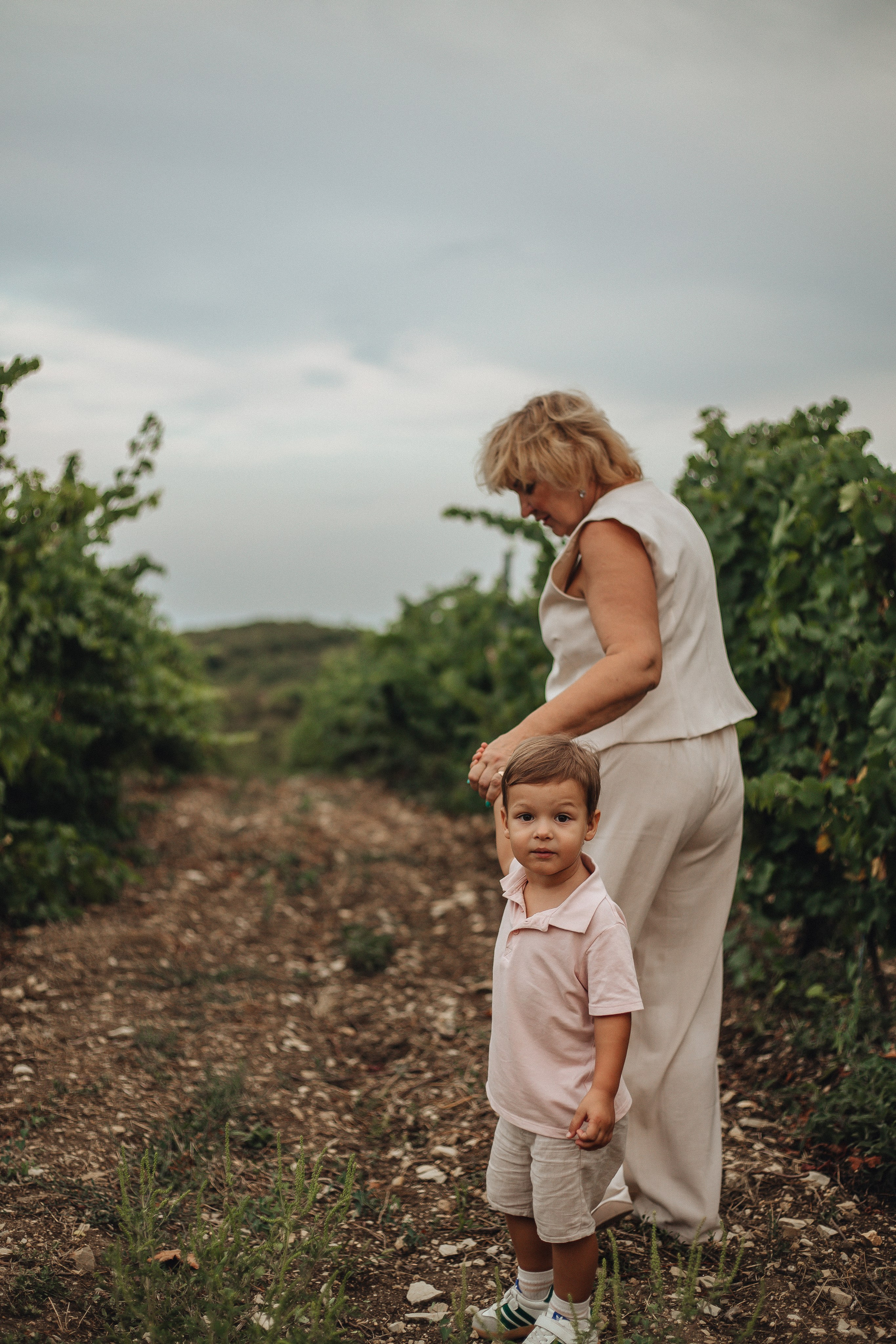 Прогулка у домика виноградаря — о семье, о любви, о счастье ;). Семейный фотограф Новороссийск, Анапа, Геленджик — Юлия Давыдова