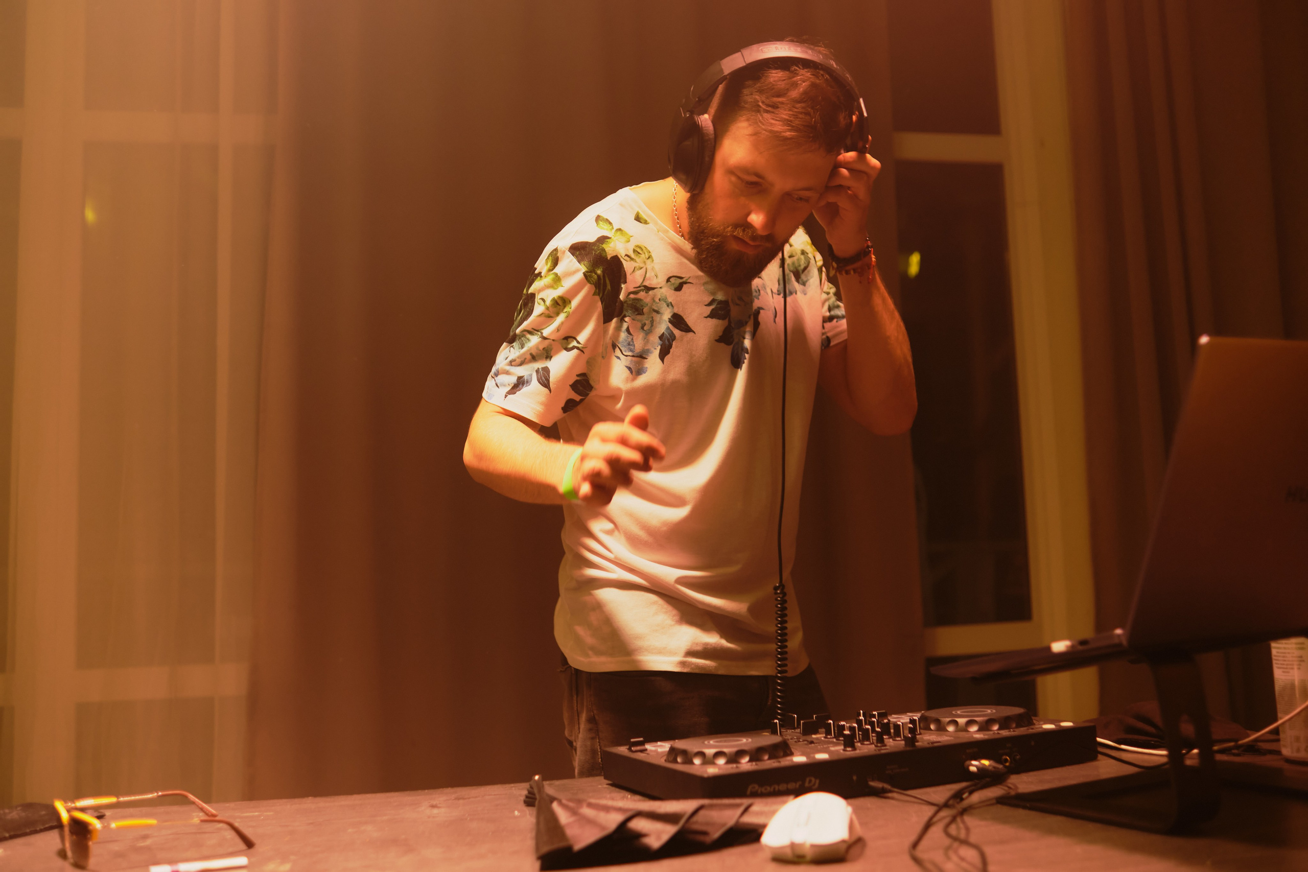 FROM PROVINCE | Саботаж. Фотограф Vika Rin