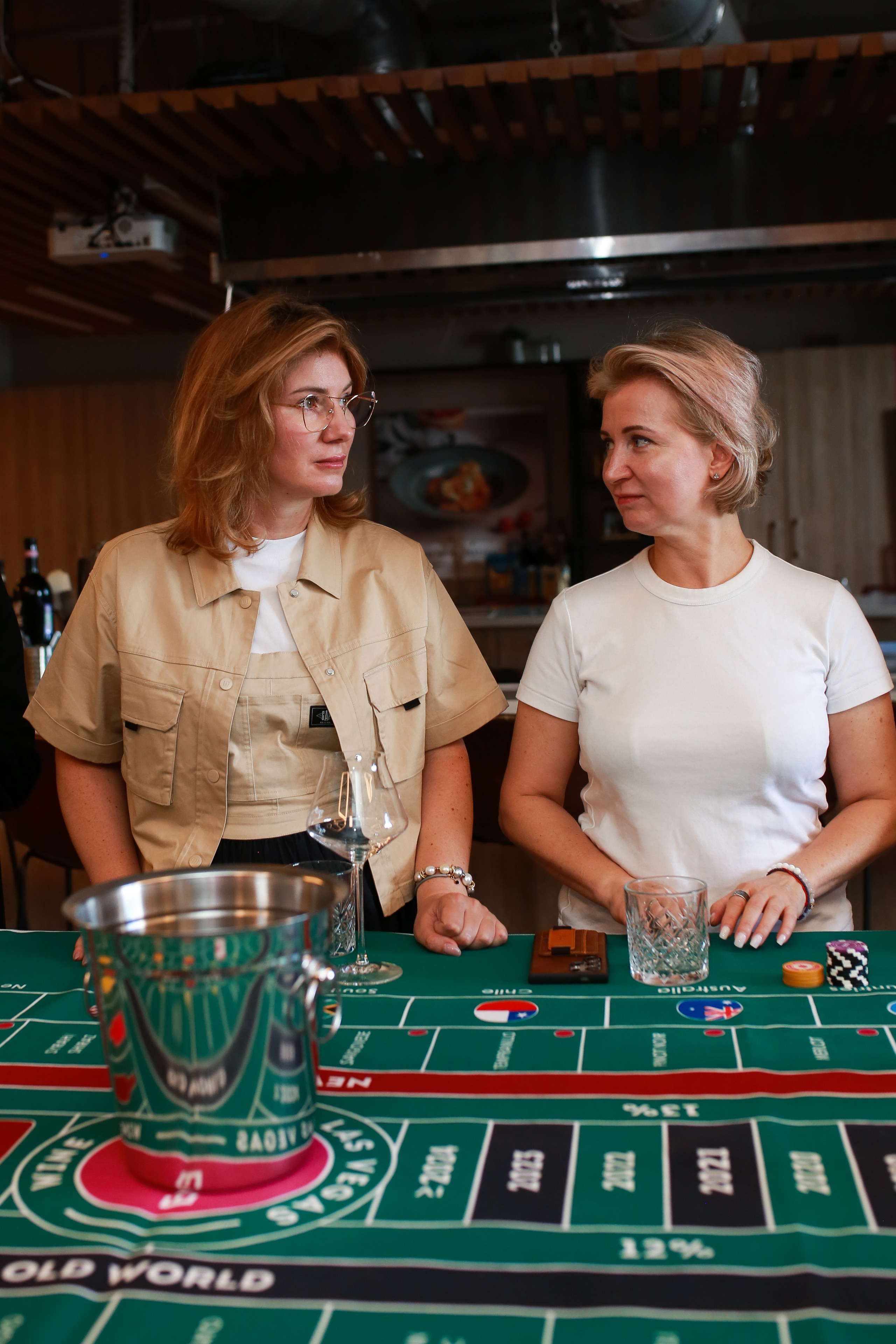 Винное казино для «JTI». Репортажный и портретный фотограф Полина Ершова