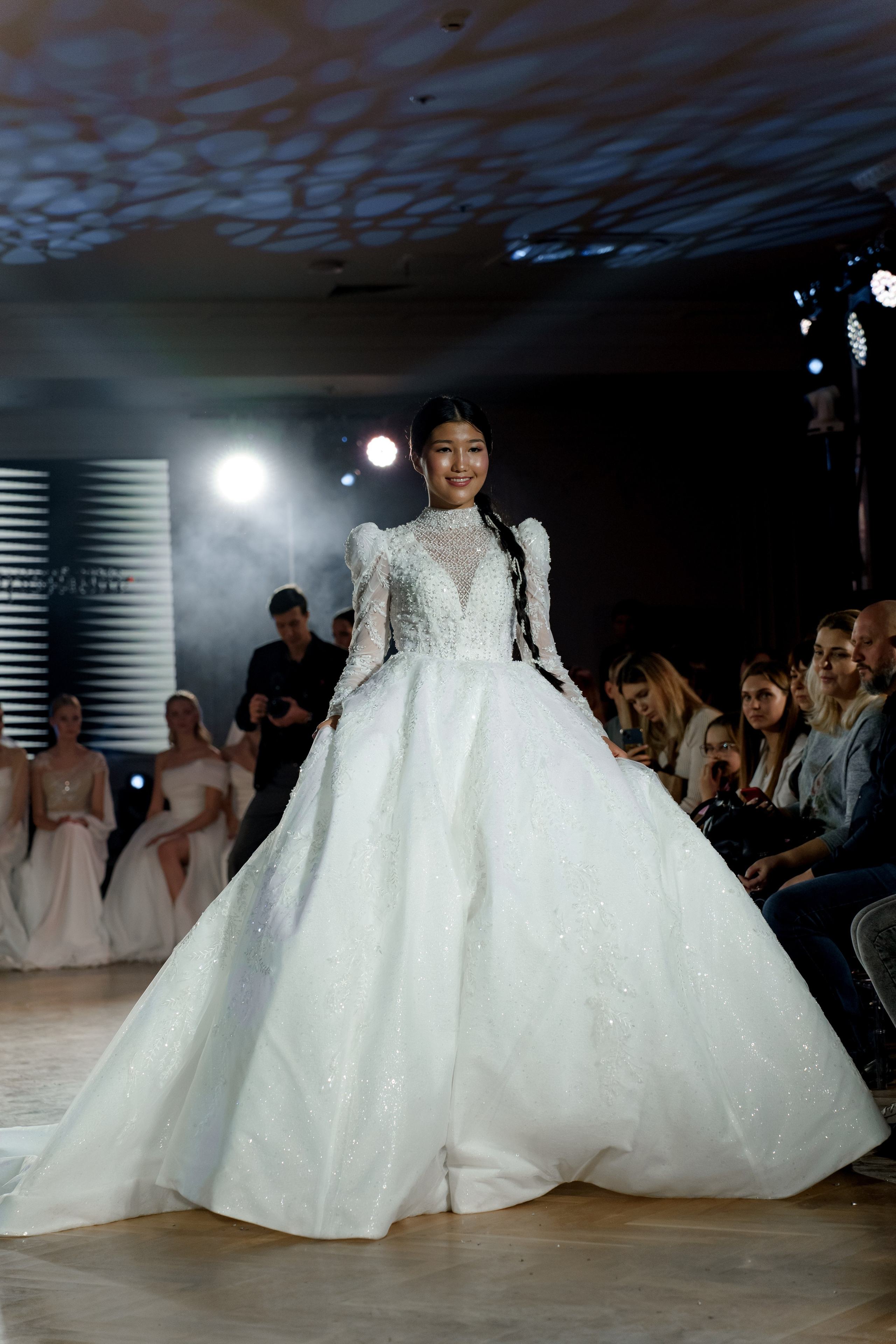 Выставка свадебных специалистов «Свадьба на 1000%». Свадебный фотограф в Санкт-Петербурге