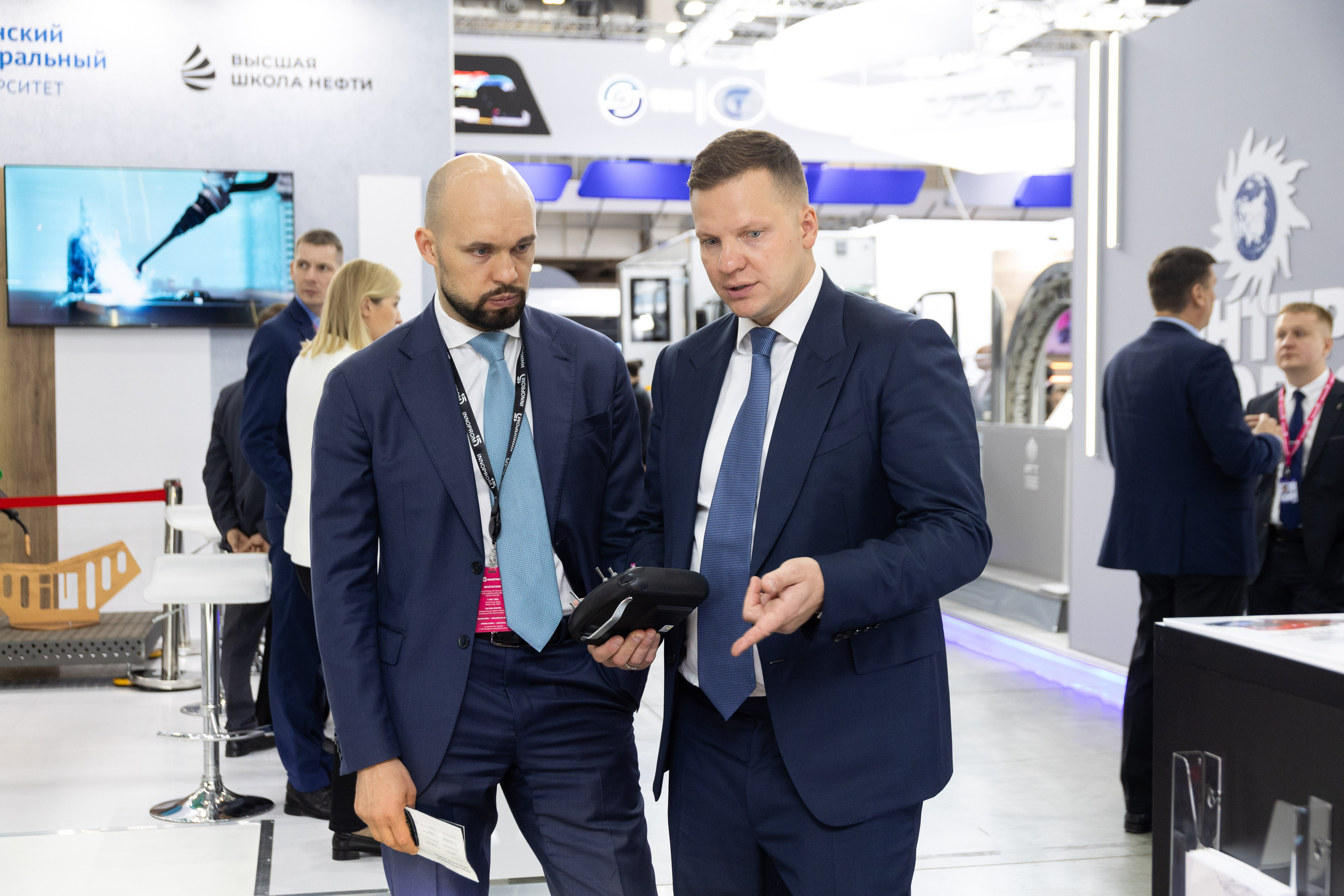 Иннопром (разные годы). Фотограф Родион Нарудинов