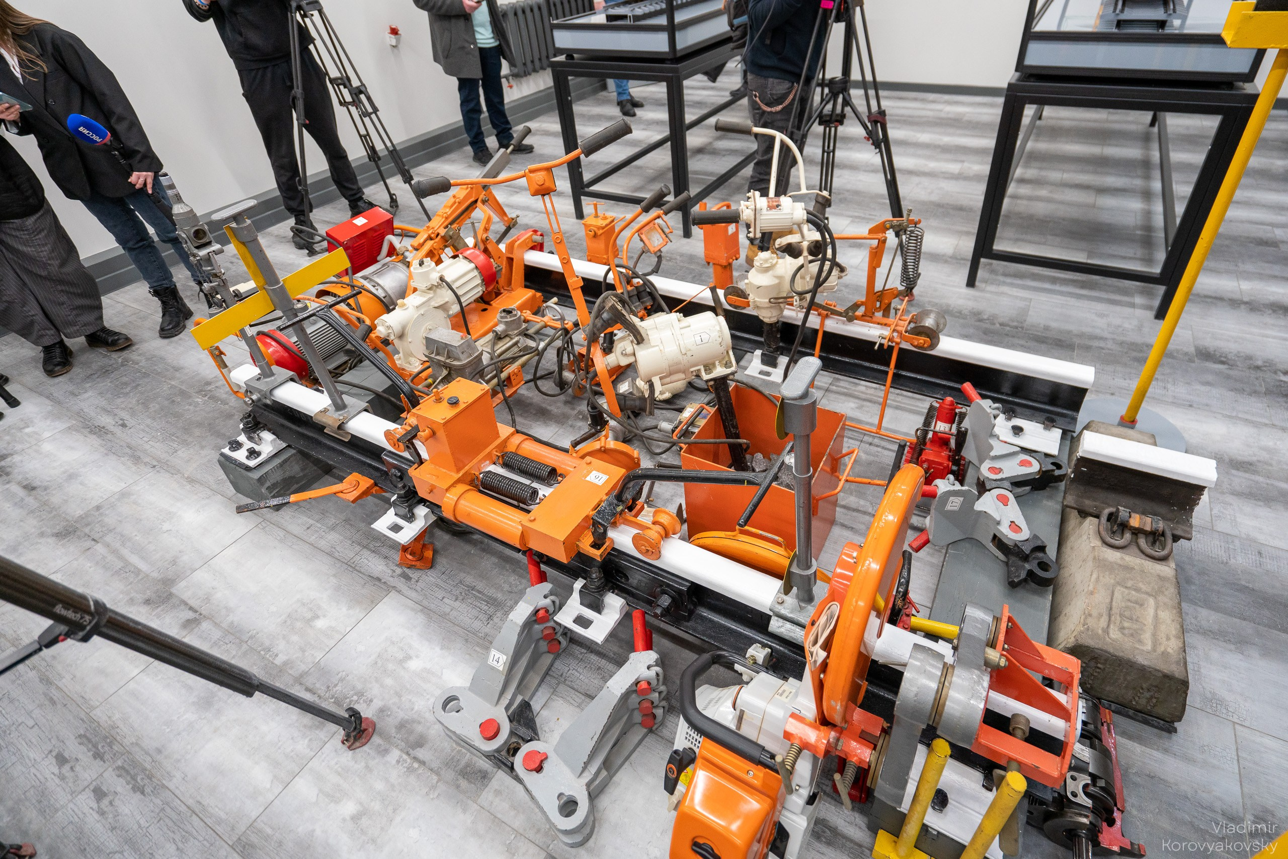 Открытие лабораторий. Фотограф Владимир Коровяковский