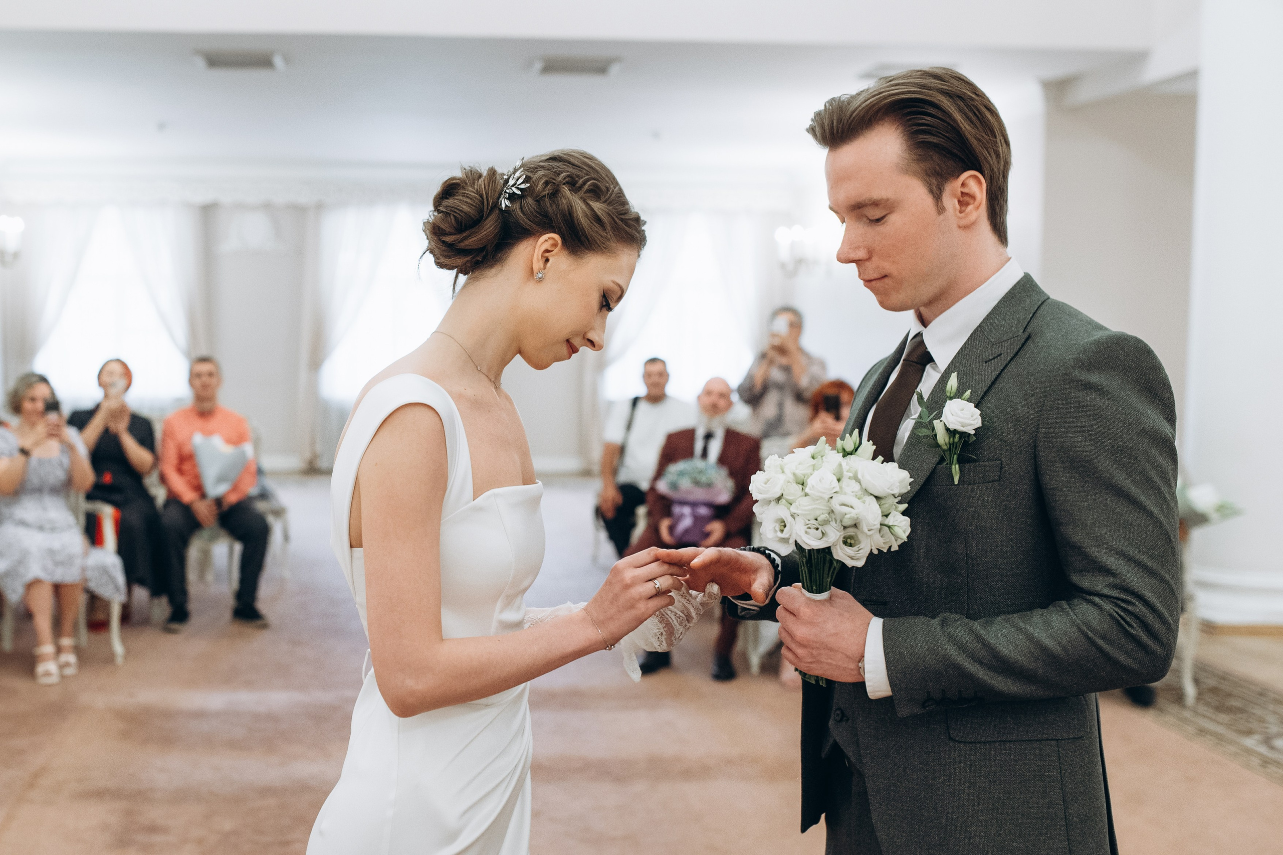 Владлена и Никита. Свадебный и студийный фотограф Ирина Котикова