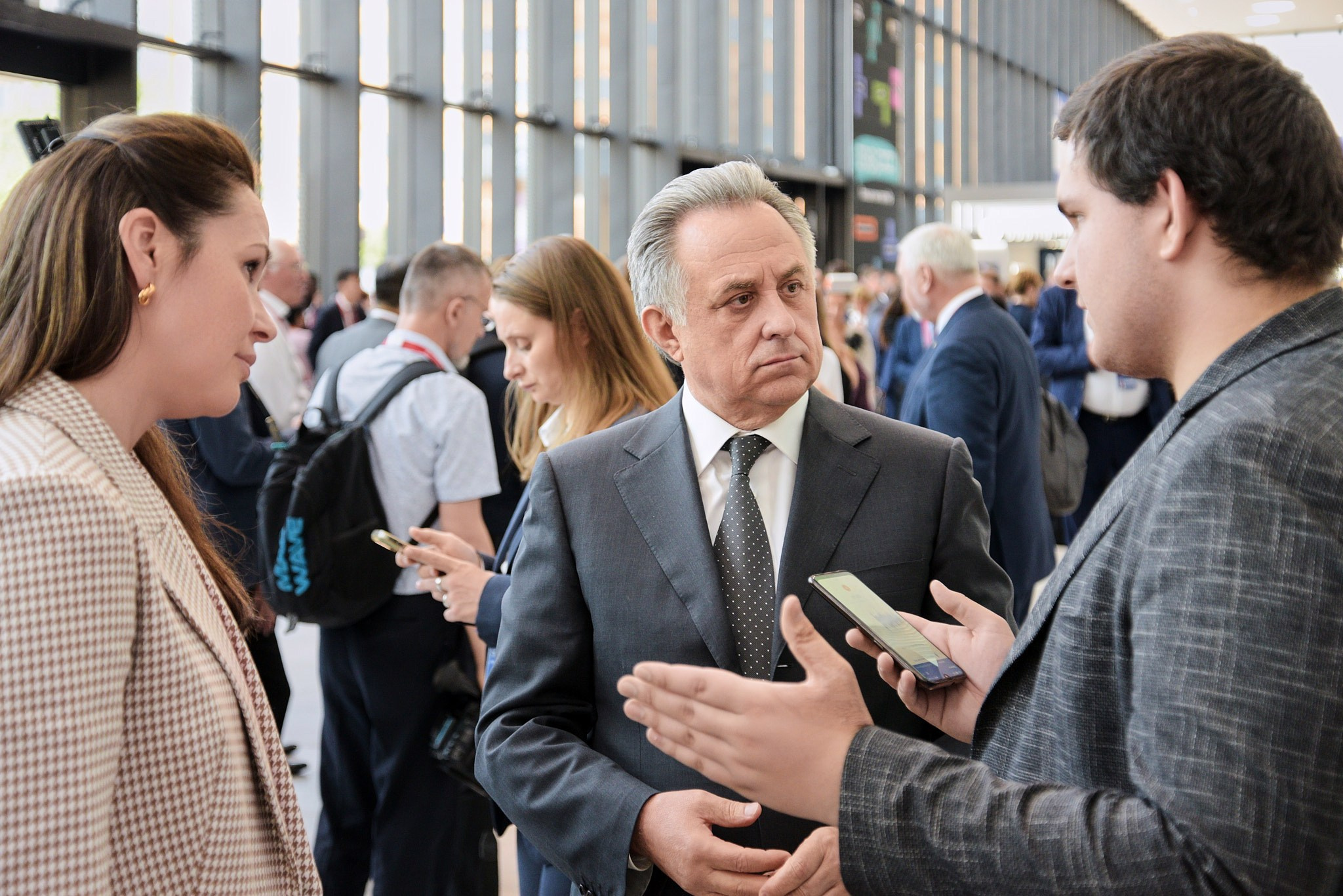 Пмэф 2023. Иван Ступа, репортажный фотограф в Санкт-Петербурге и Ленинградской области