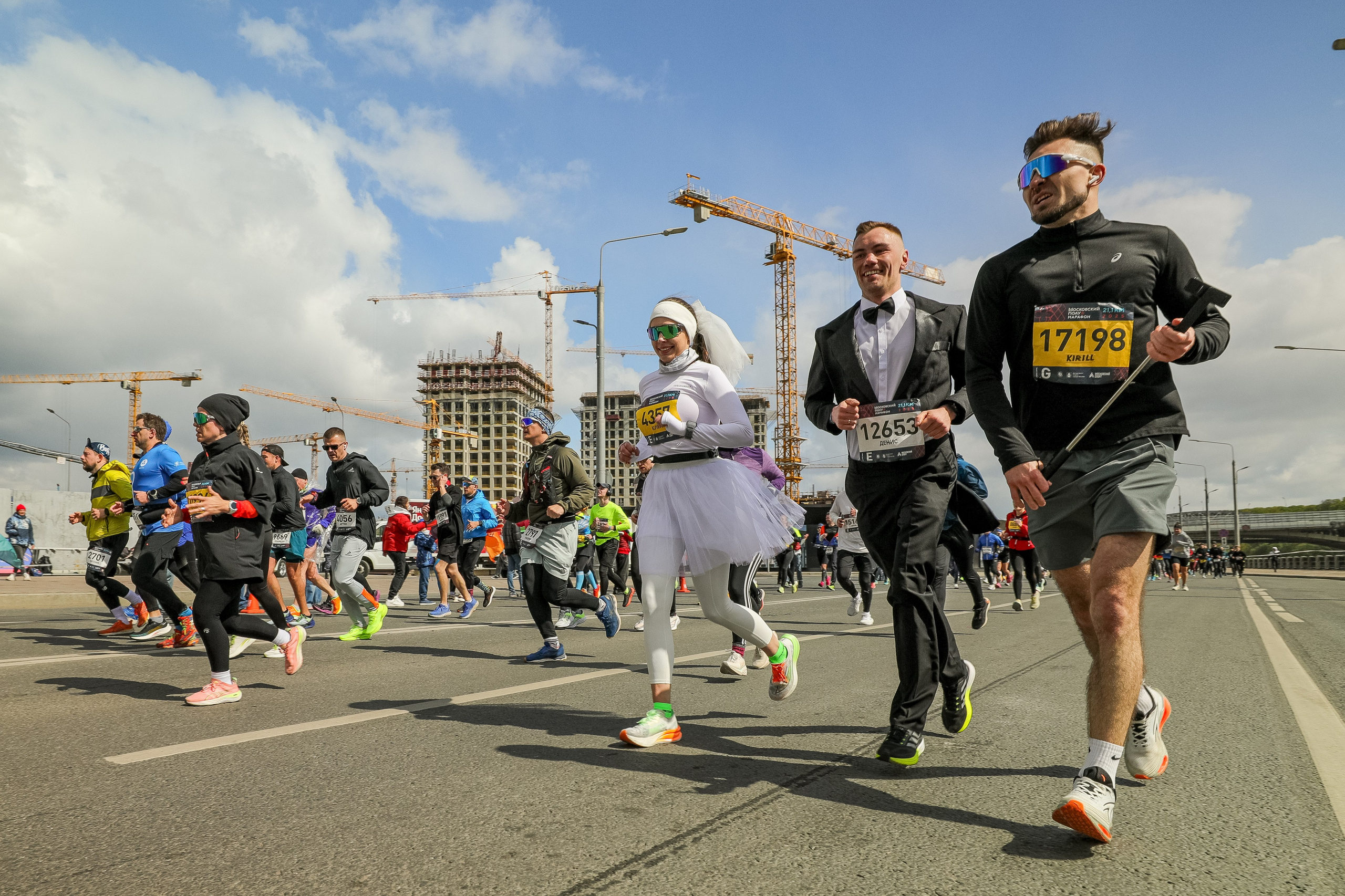 Московский полумарафон 27.04.25. Фотограф Сергей Ловкий